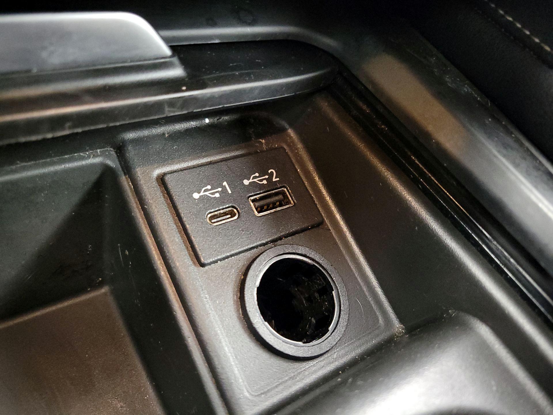 Thumbnail: 2020 INFINITI QX50 - 18