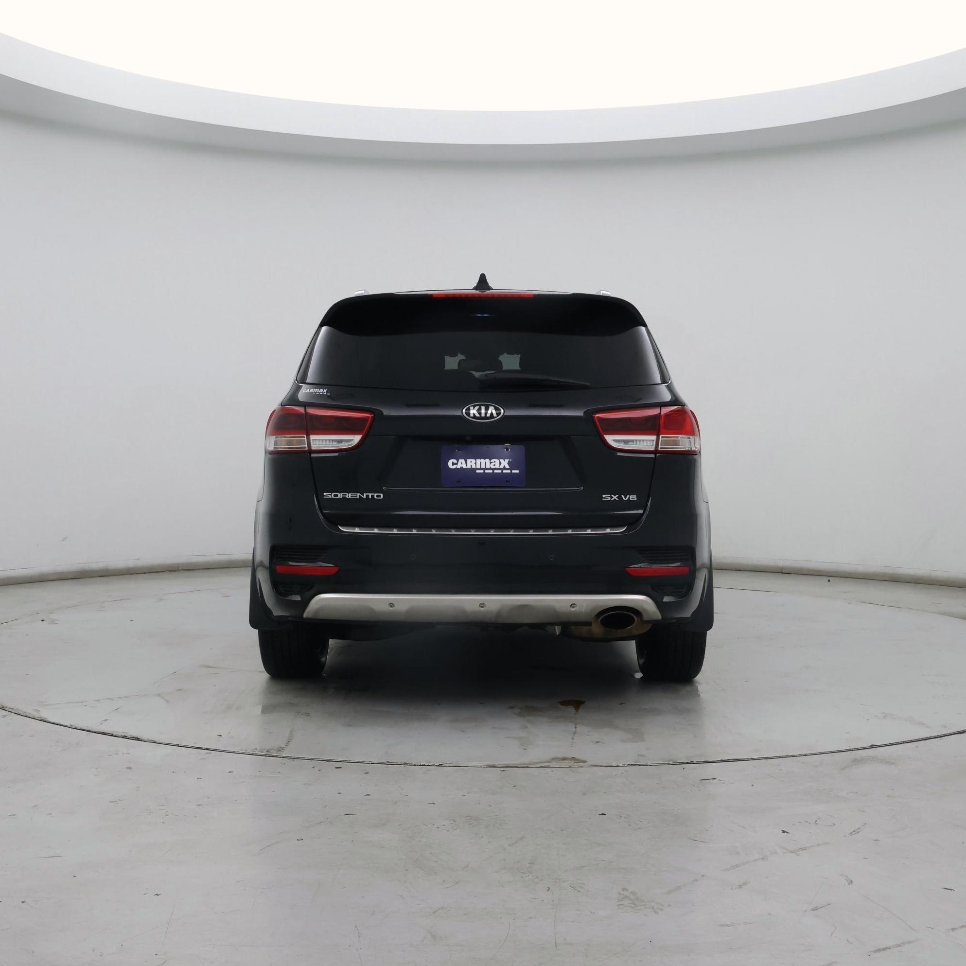 Thumbnail: 2017 Kia Sorento - 6