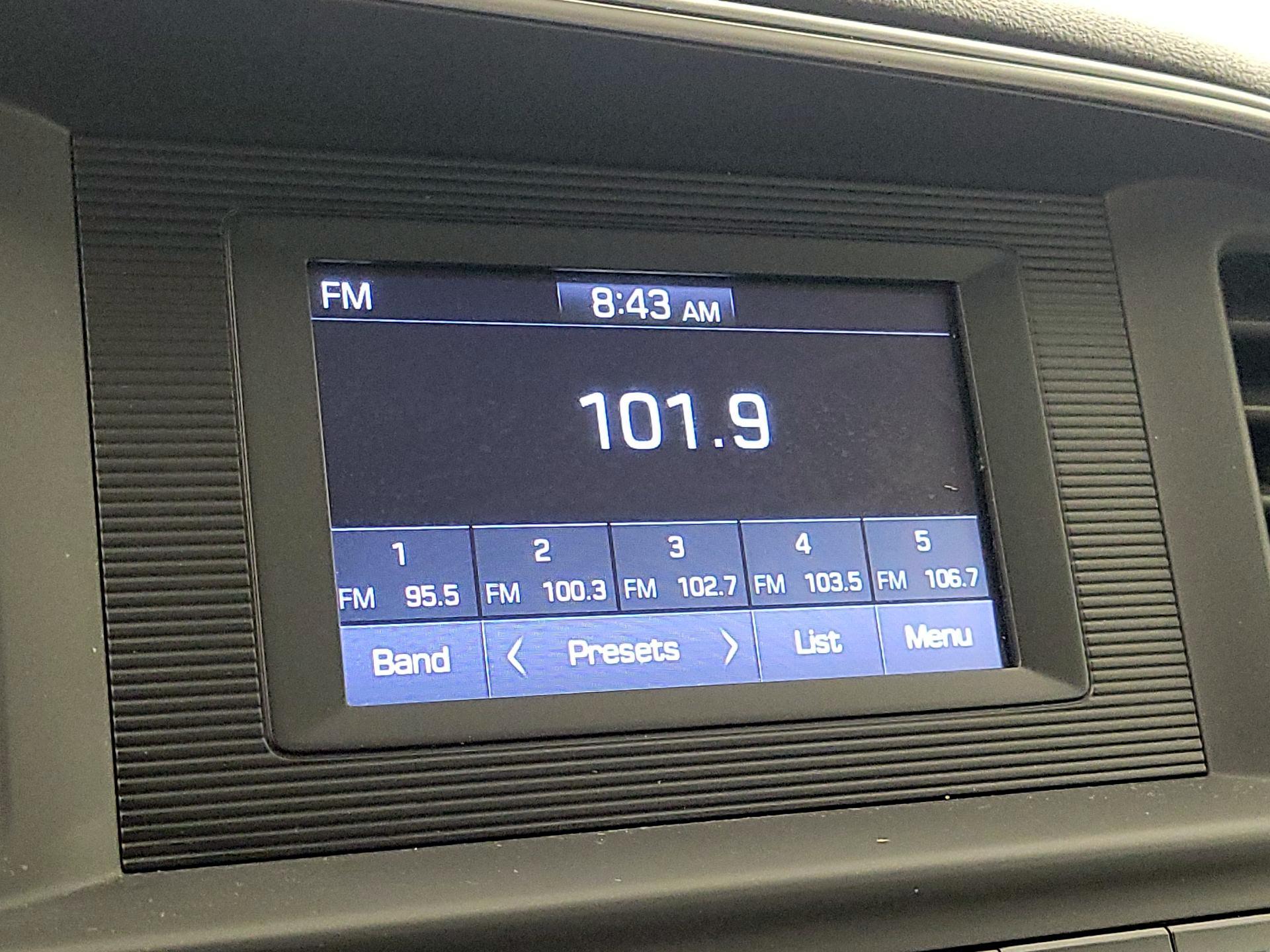 Thumbnail: 2019 Hyundai Elantra - 15