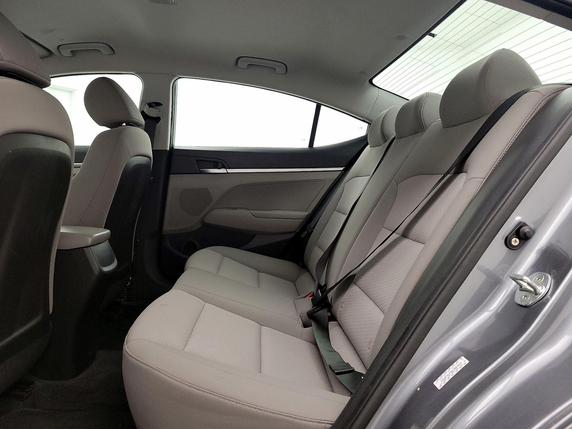 Thumbnail: 2019 Hyundai Elantra - 19