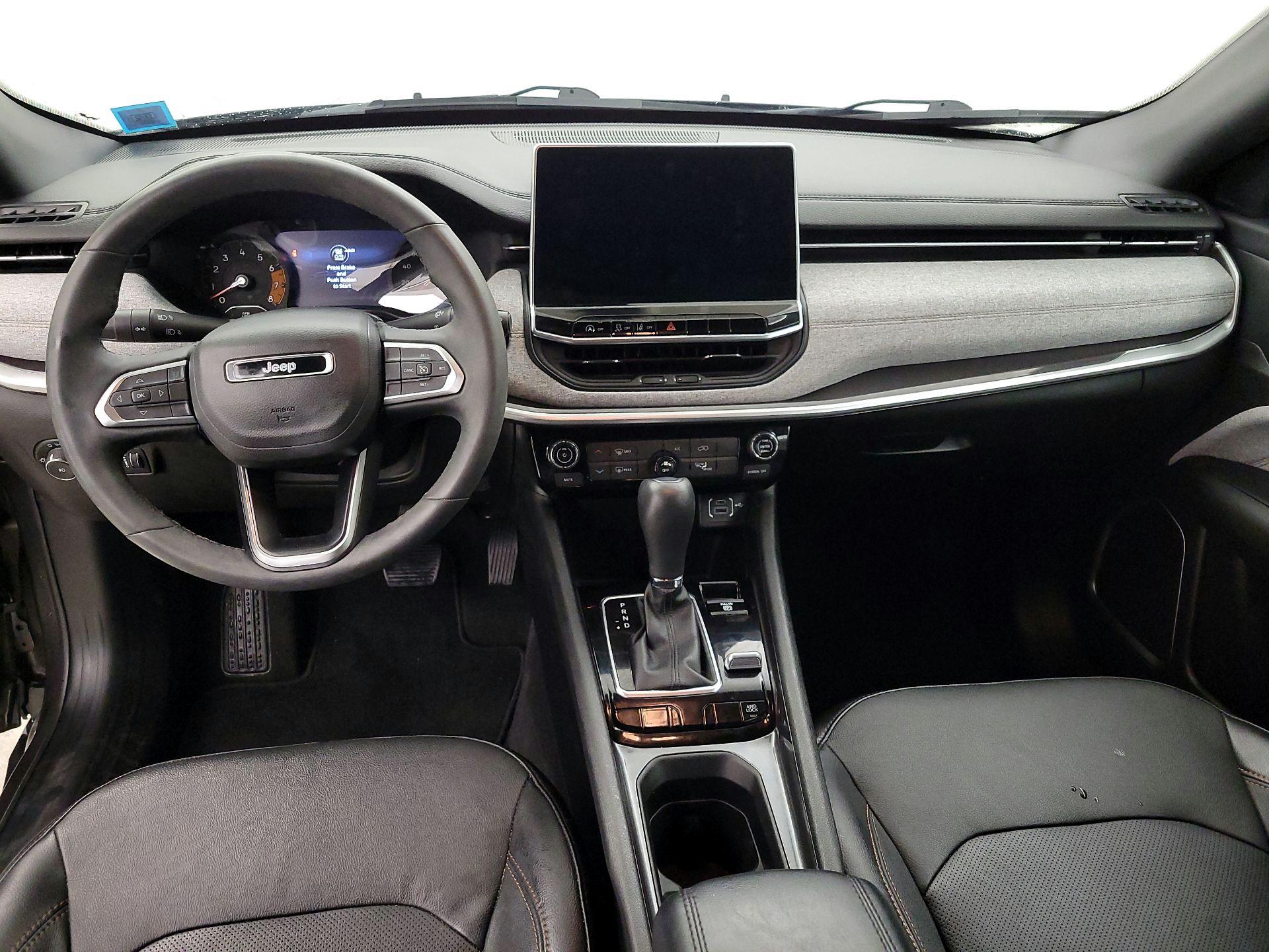 Thumbnail: 2023 Jeep Compass - 9