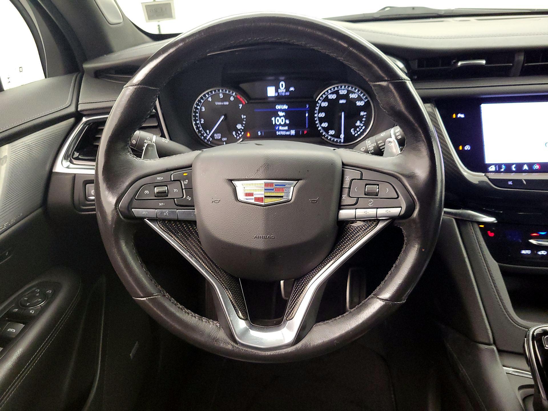 Thumbnail: 2020 Cadillac XT6 - 10