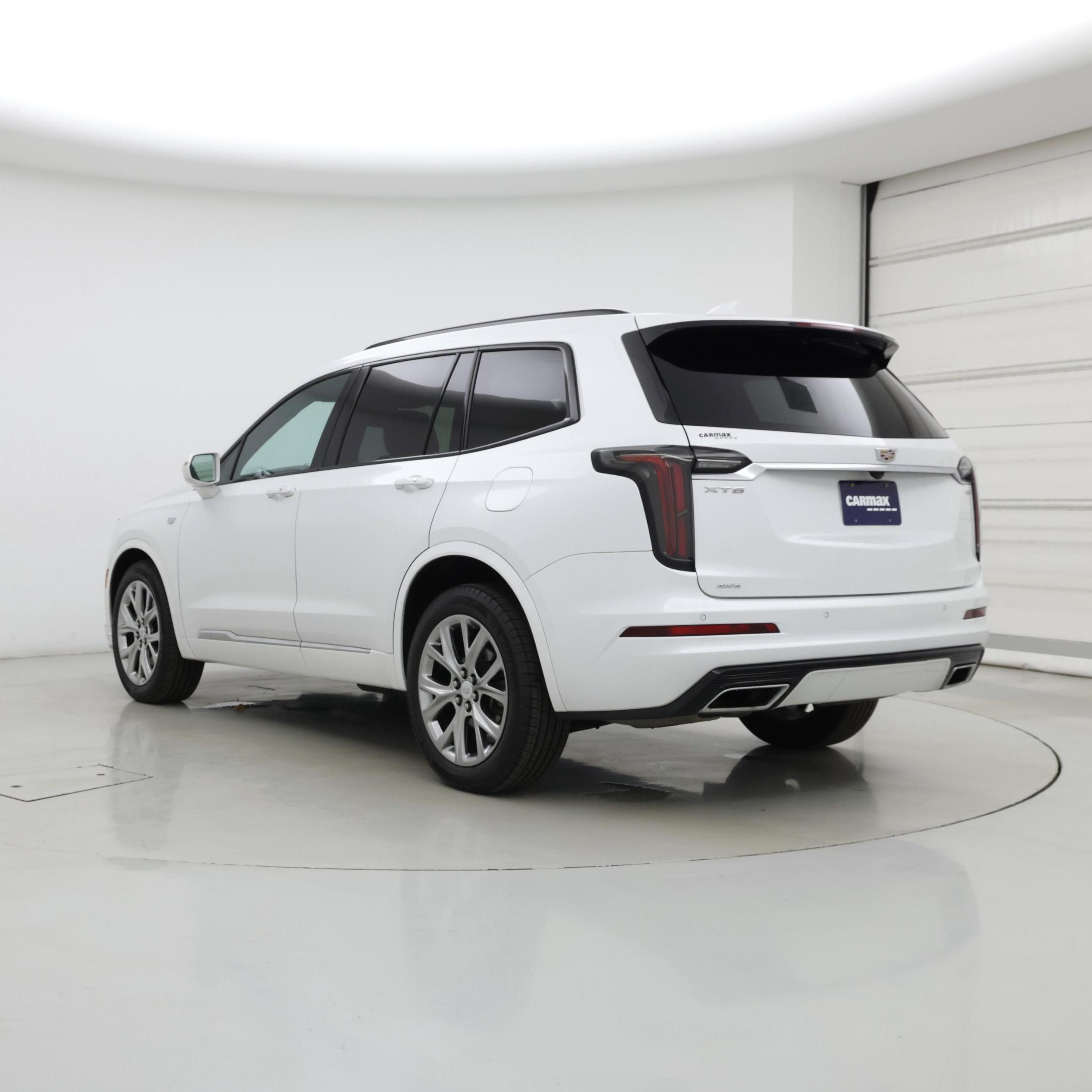 Thumbnail: 2020 Cadillac XT6 - 2