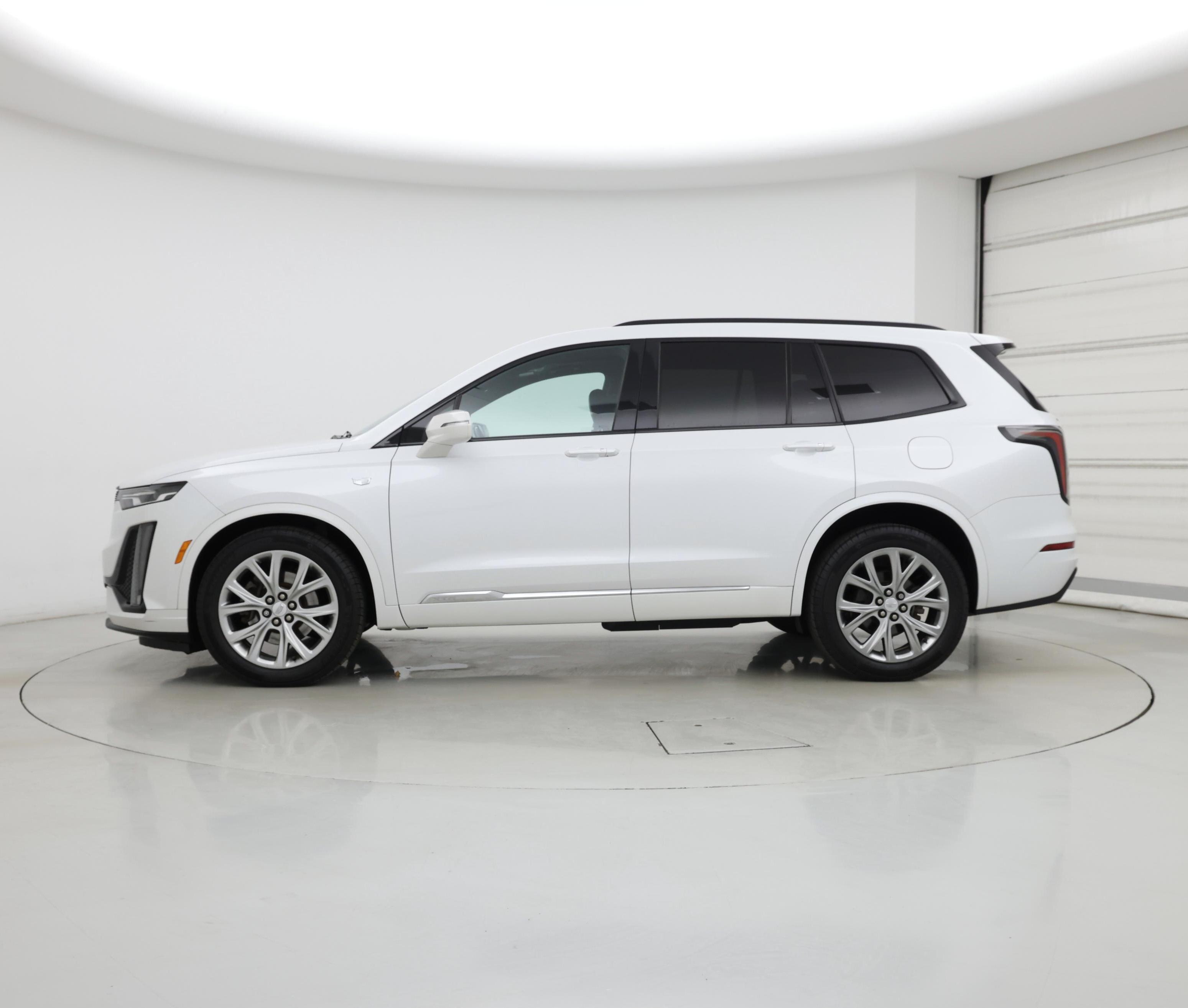 Thumbnail: 2020 Cadillac XT6 - 3