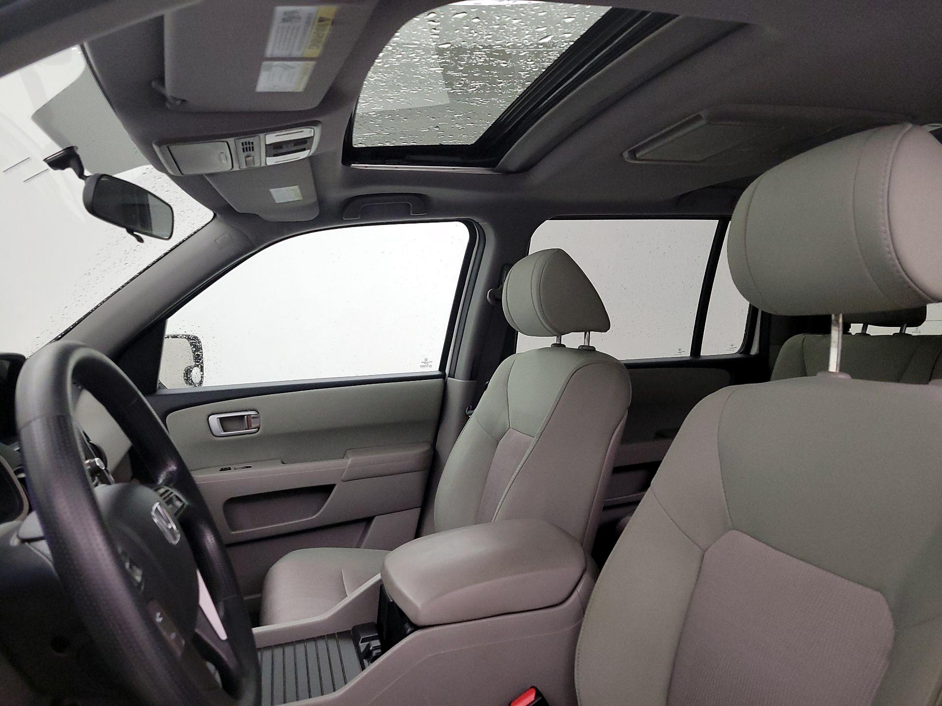 Thumbnail: 2015 Honda Pilot - 19