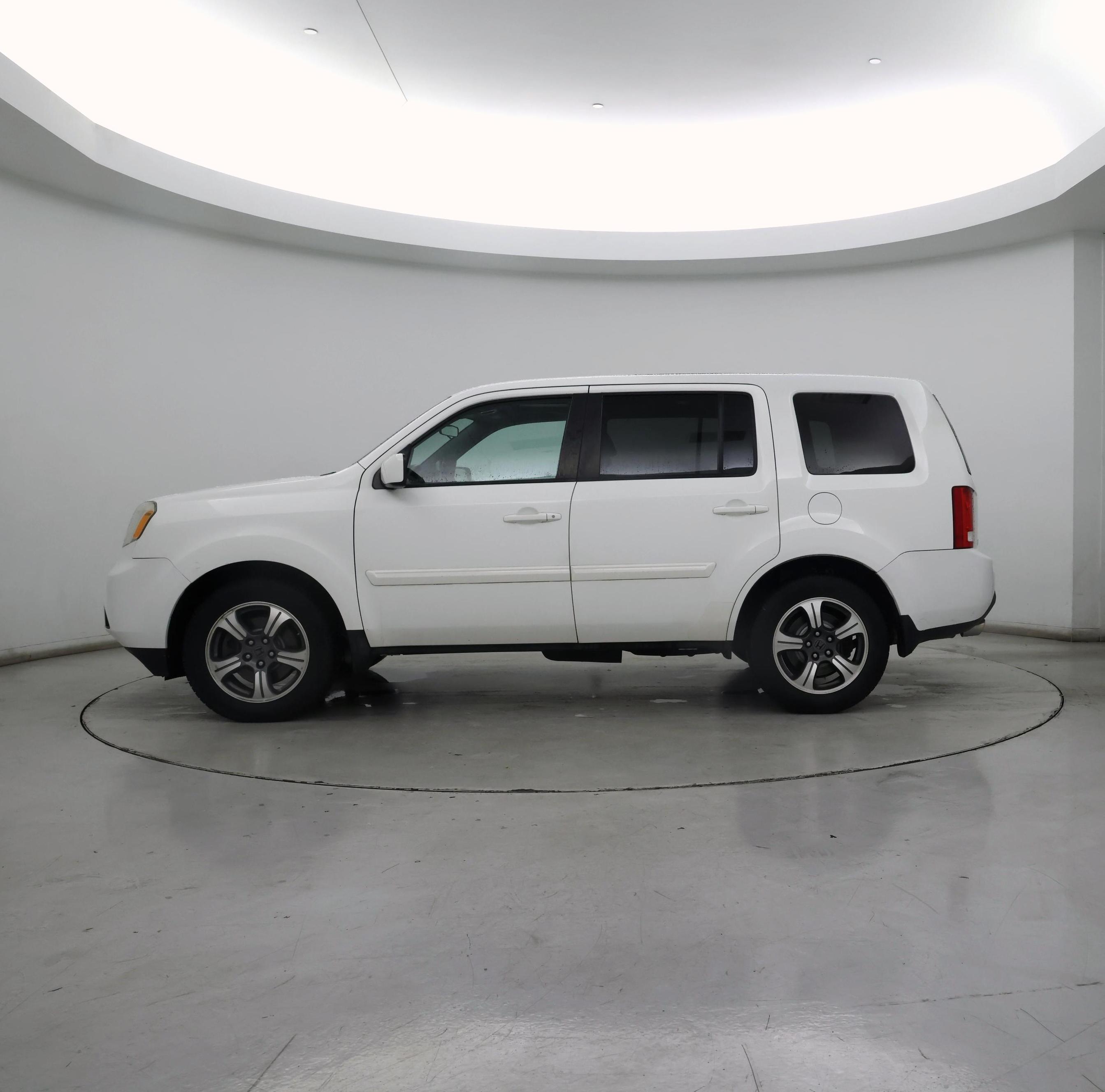 Thumbnail: 2015 Honda Pilot - 3