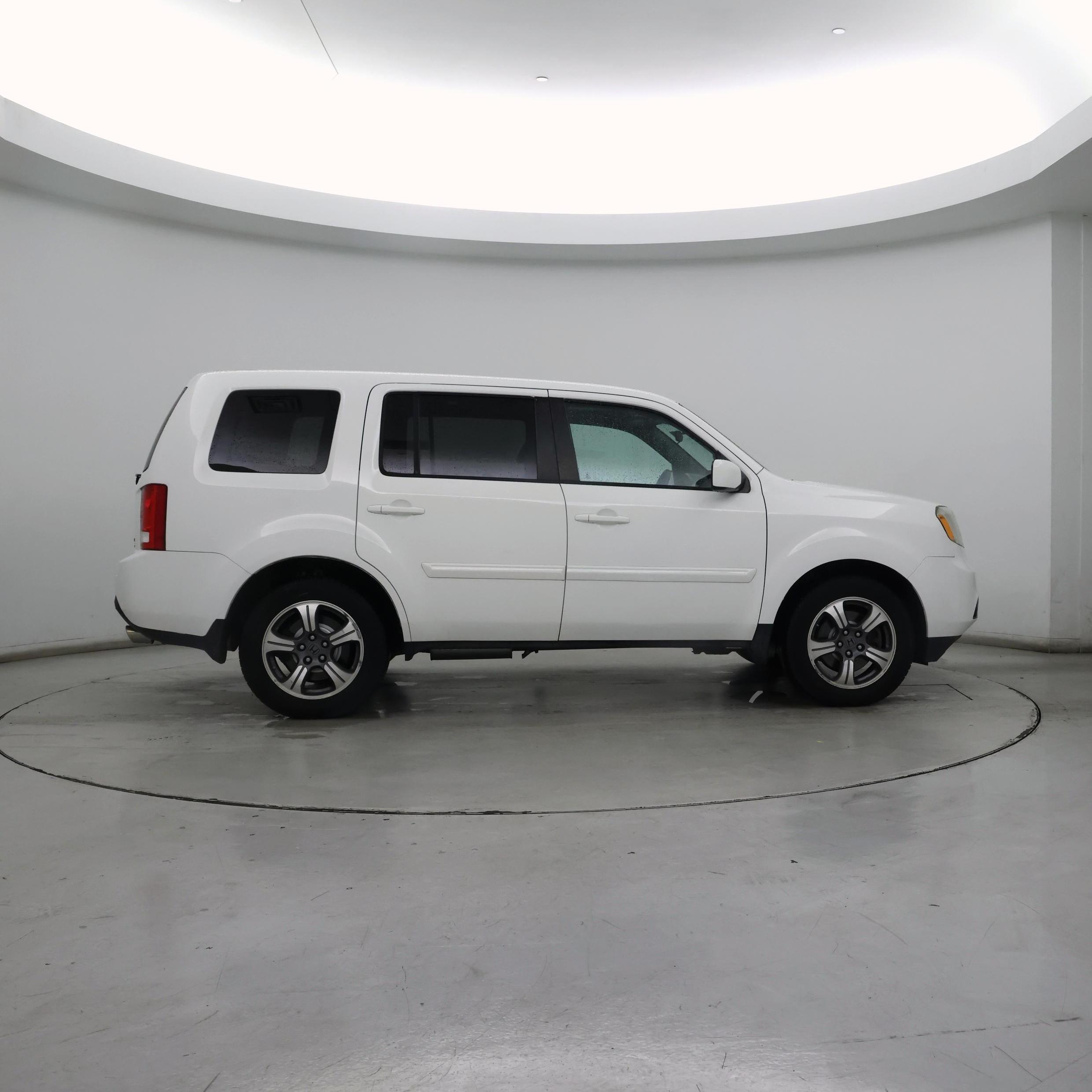 Thumbnail: 2015 Honda Pilot - 7