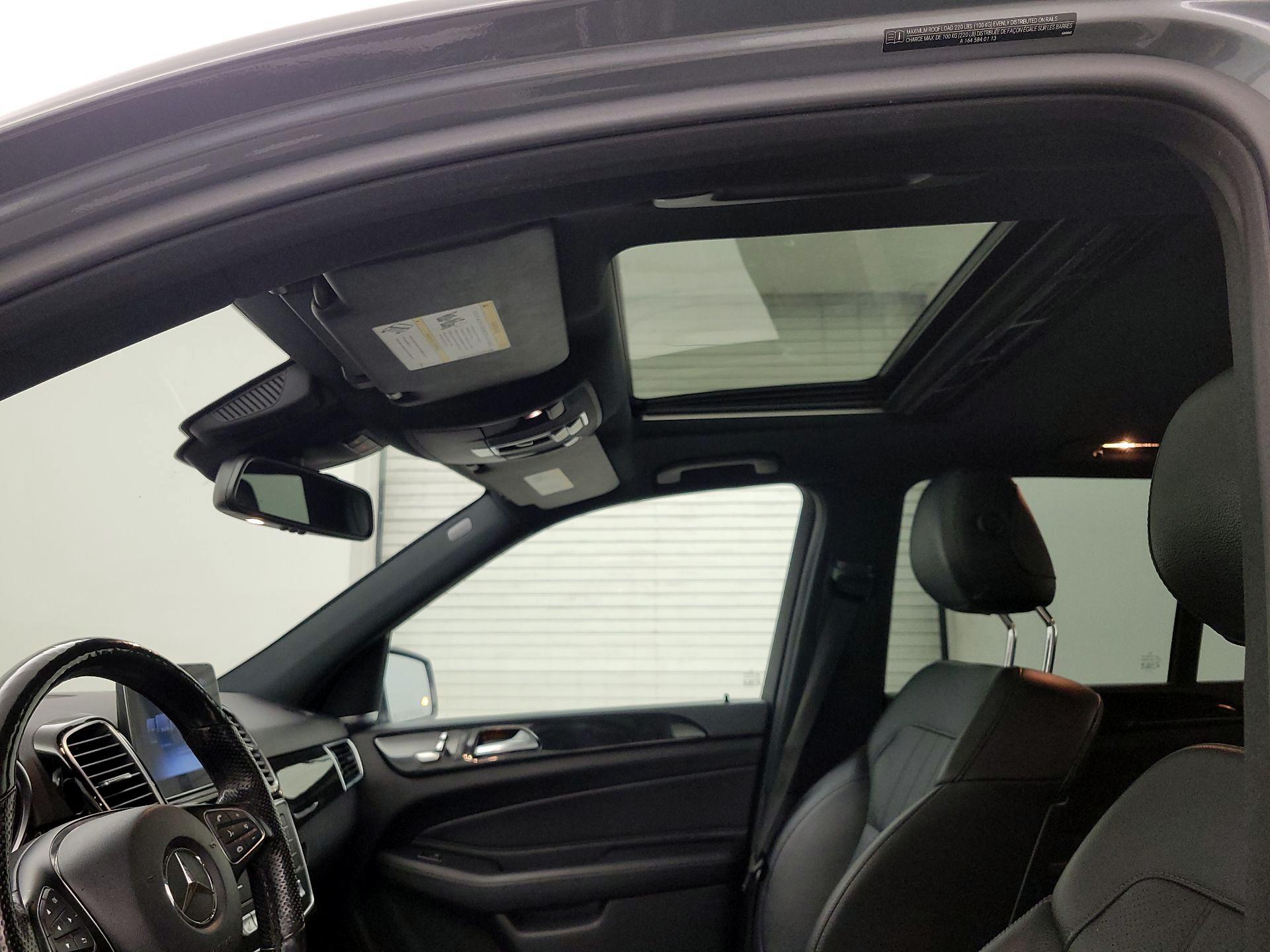 Thumbnail: 2019 Mercedes-Benz GLE - 19