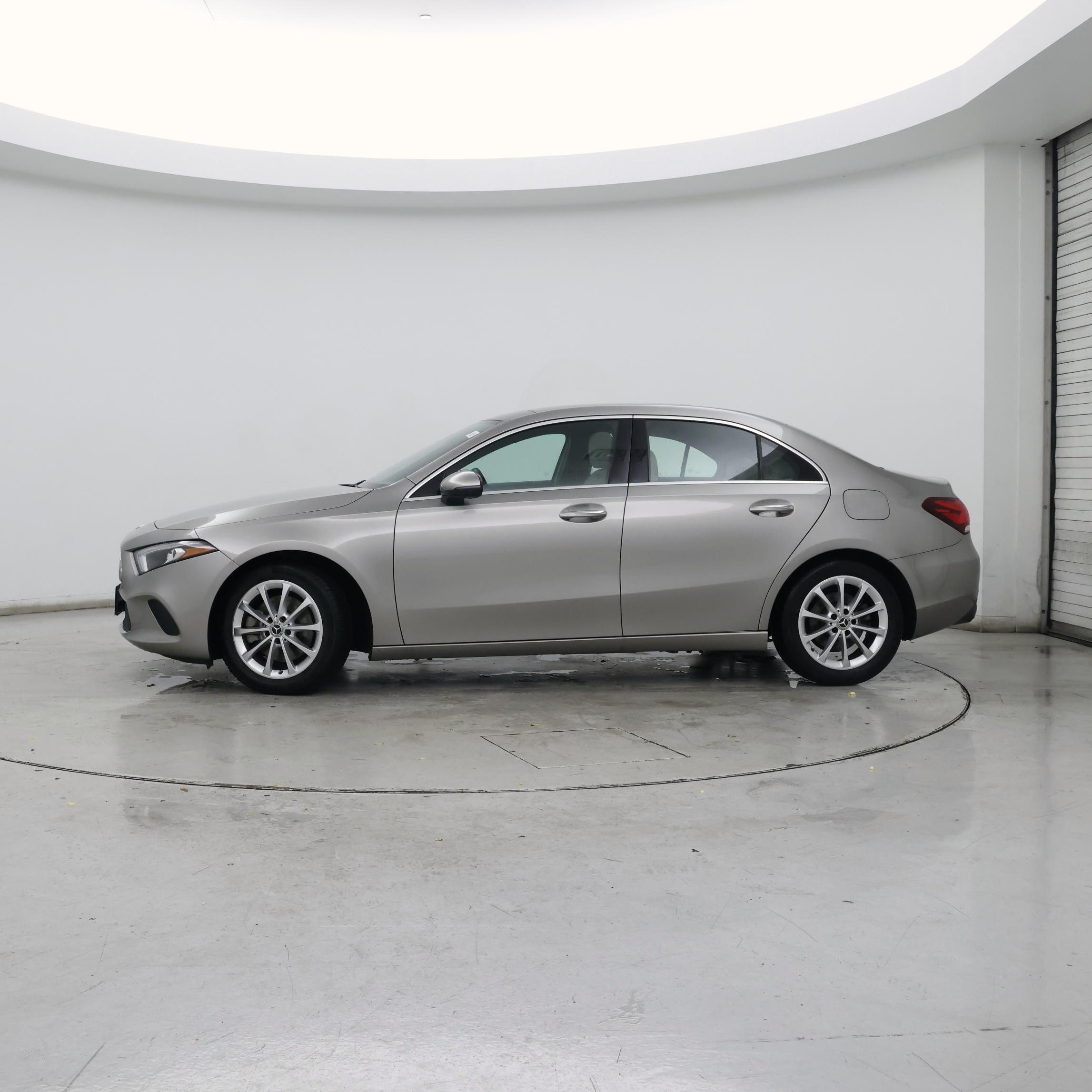 Thumbnail: 2019 Mercedes-Benz A-Class - 3