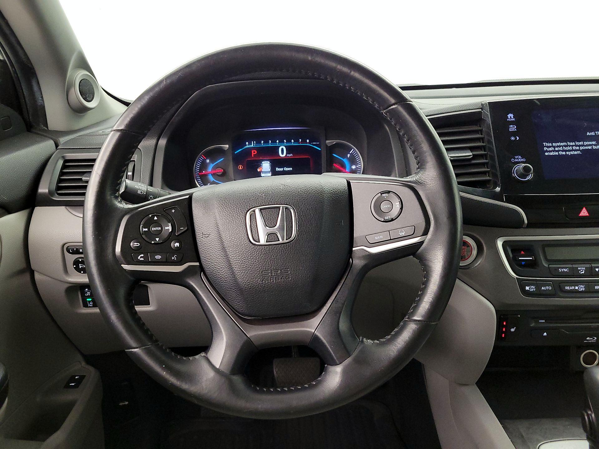 Thumbnail: 2019 Honda Pilot - 10