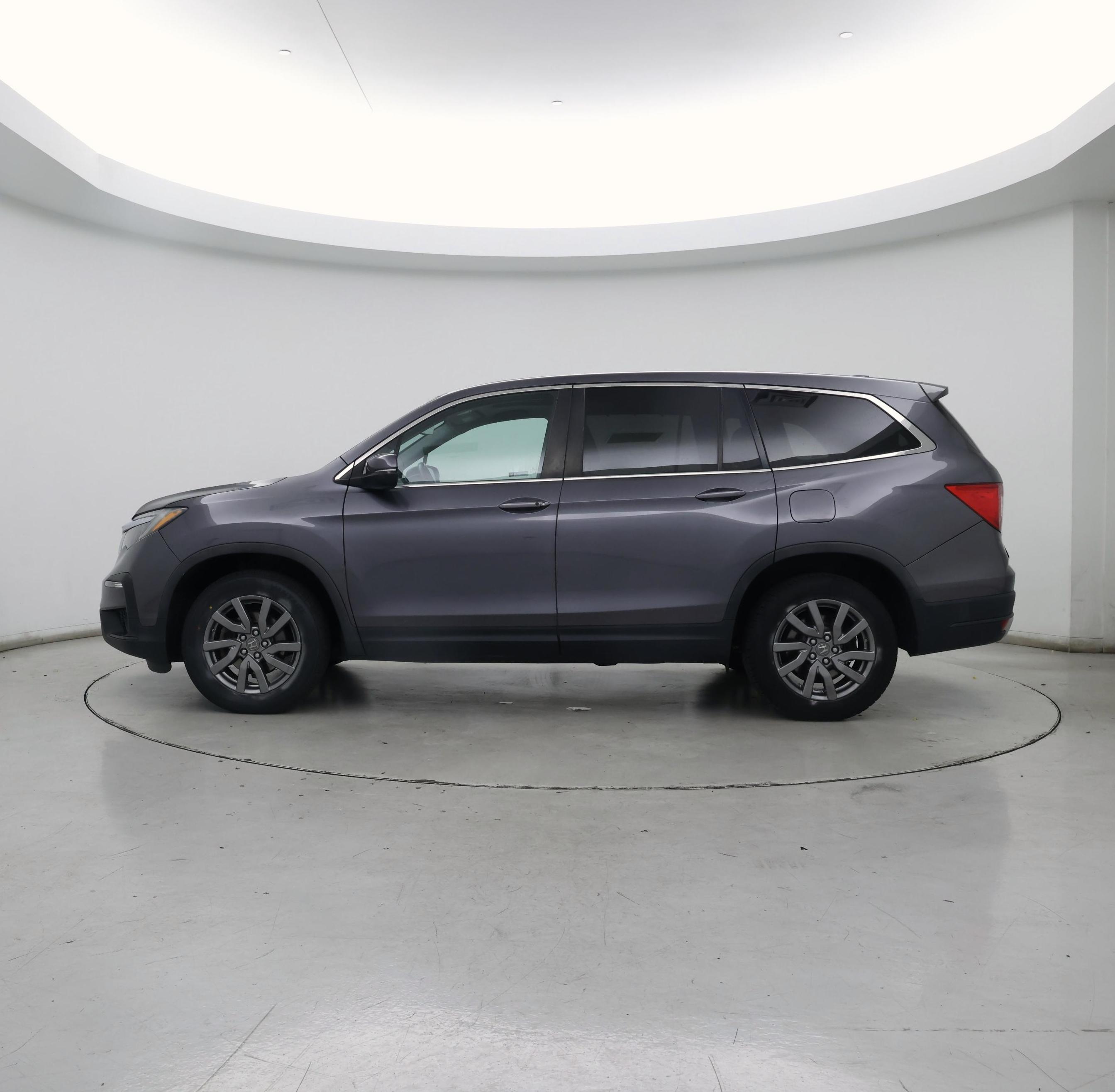 Thumbnail: 2019 Honda Pilot - 3