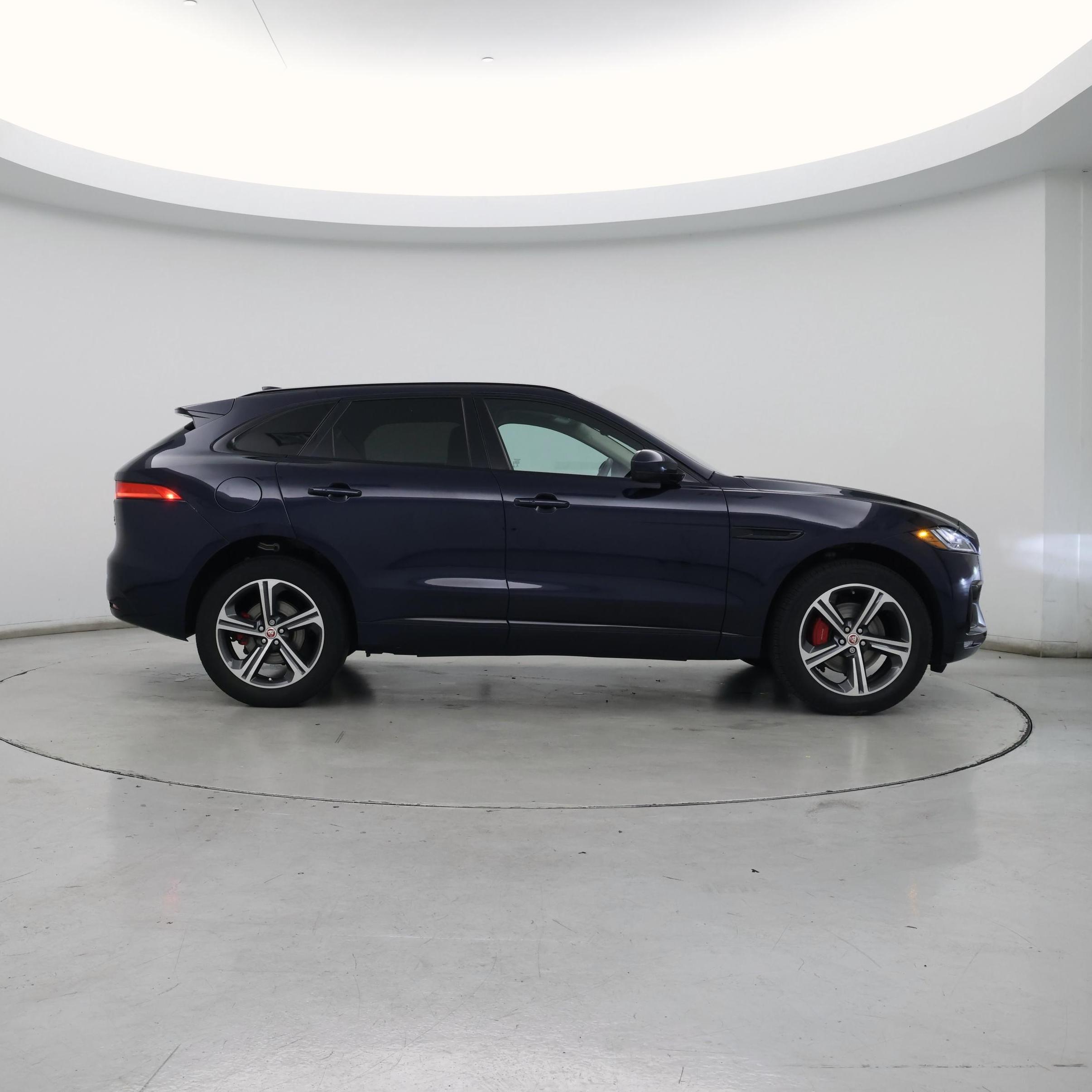 Thumbnail: 2020 Jaguar F-Pace - 7