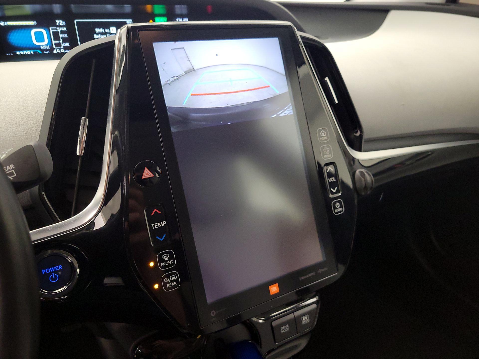 Thumbnail: 2021 Toyota Prius - 15