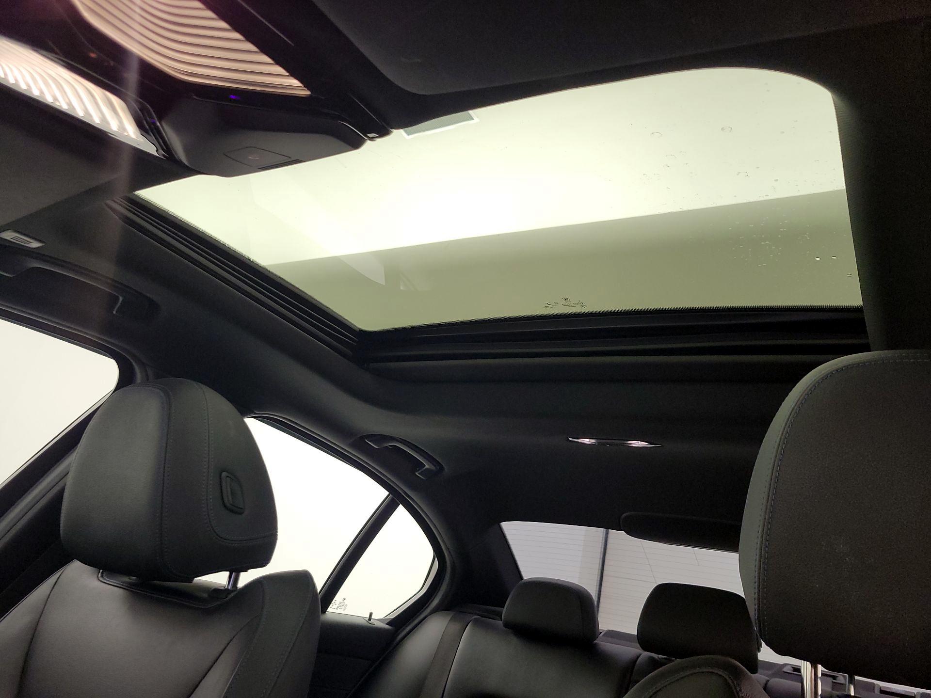 Thumbnail: 2021 BMW 3 Series - 20