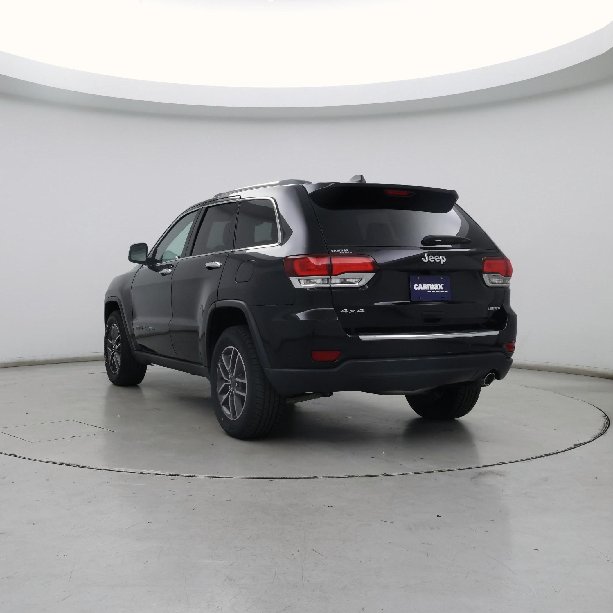 Thumbnail: 2020 Jeep Grand Cherokee - 8