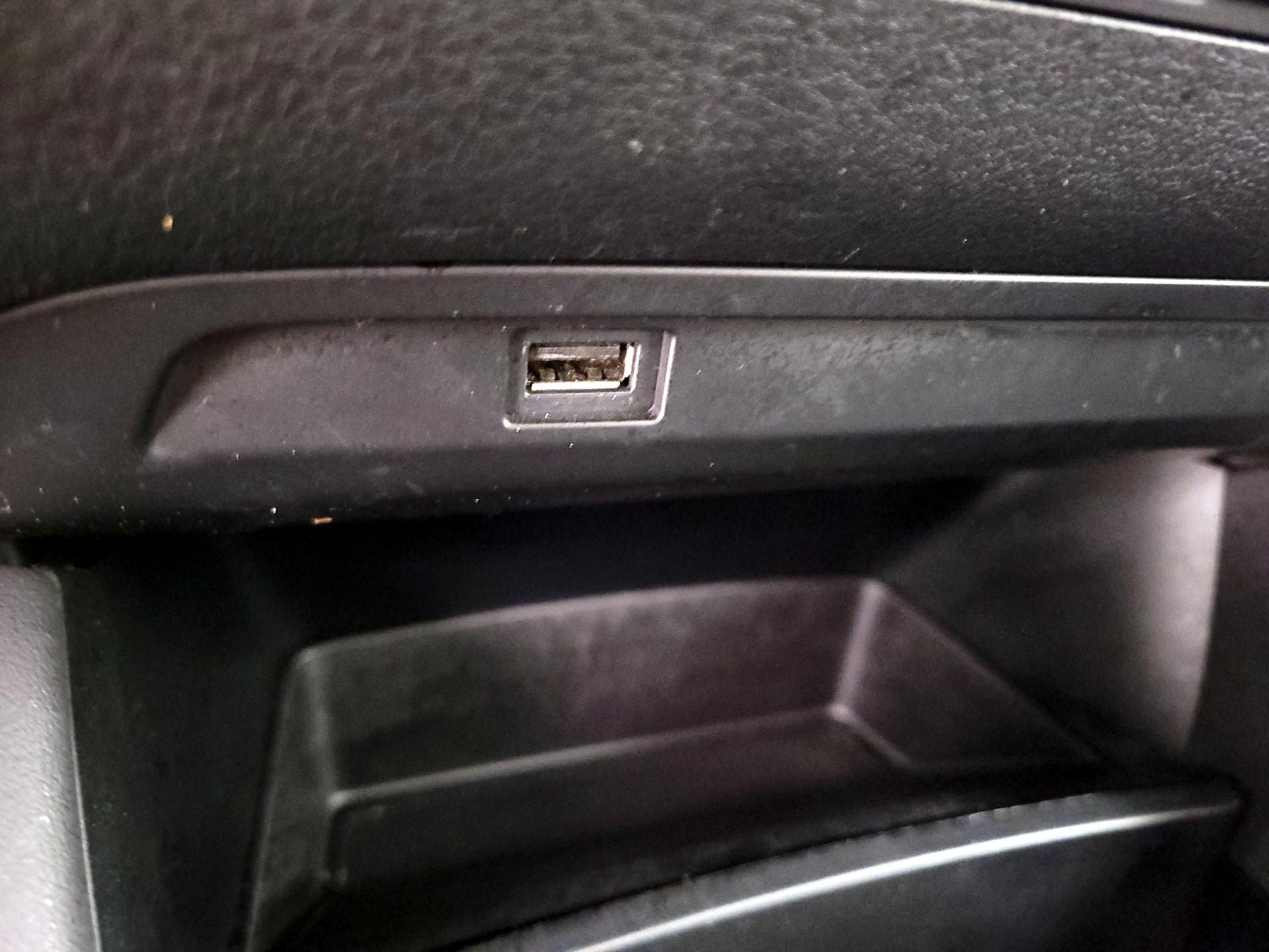 Thumbnail: 2019 Mazda Mazda3 - 18