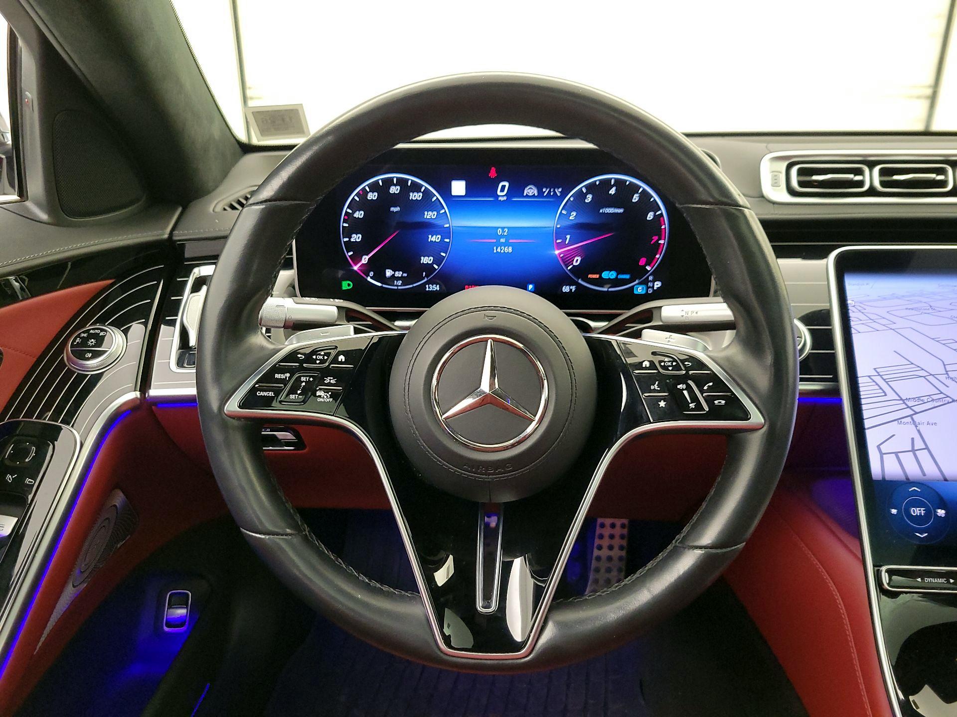 Thumbnail: 2022 Mercedes-Benz S-Class - 10