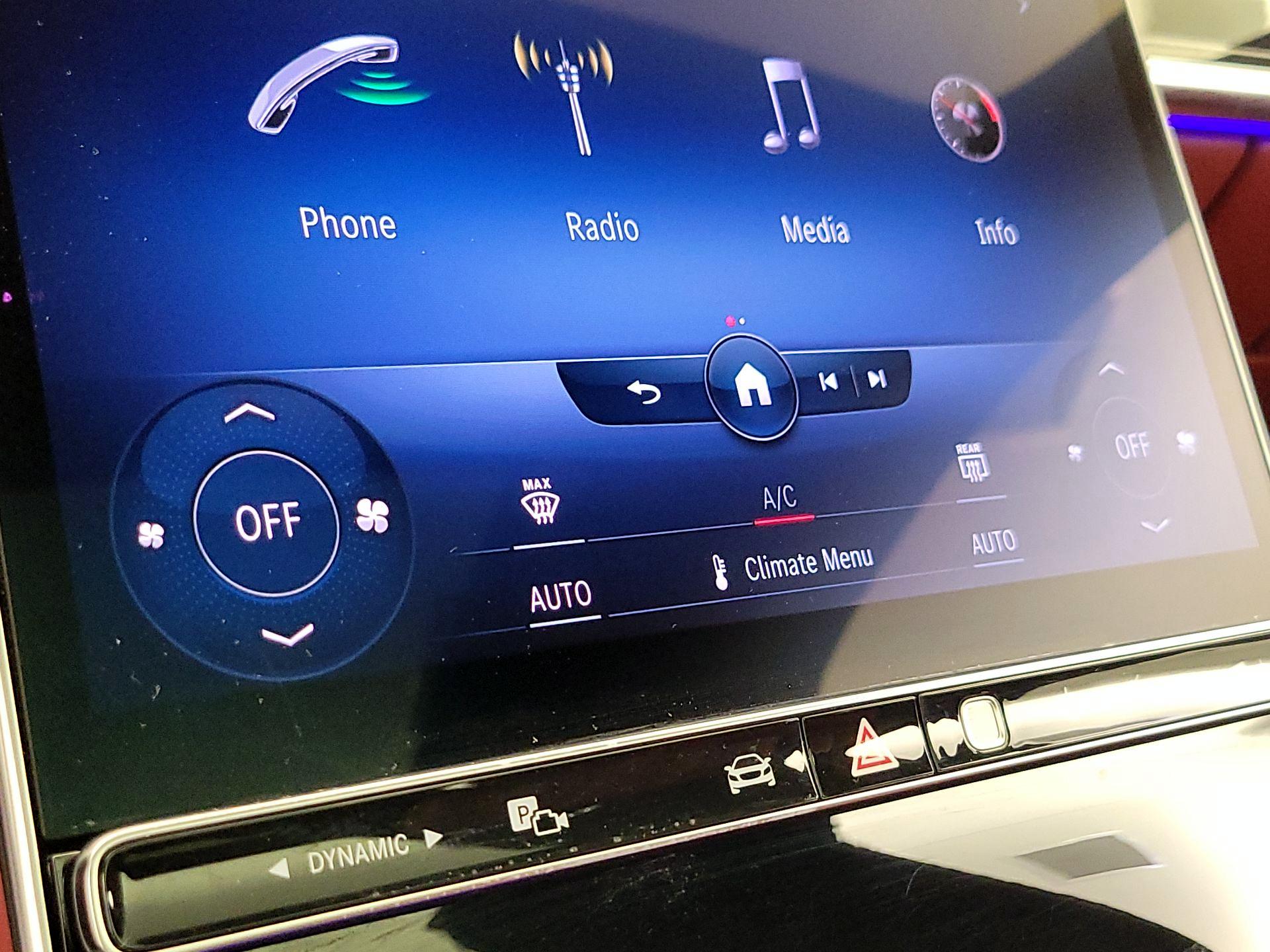 Thumbnail: 2022 Mercedes-Benz S-Class - 17