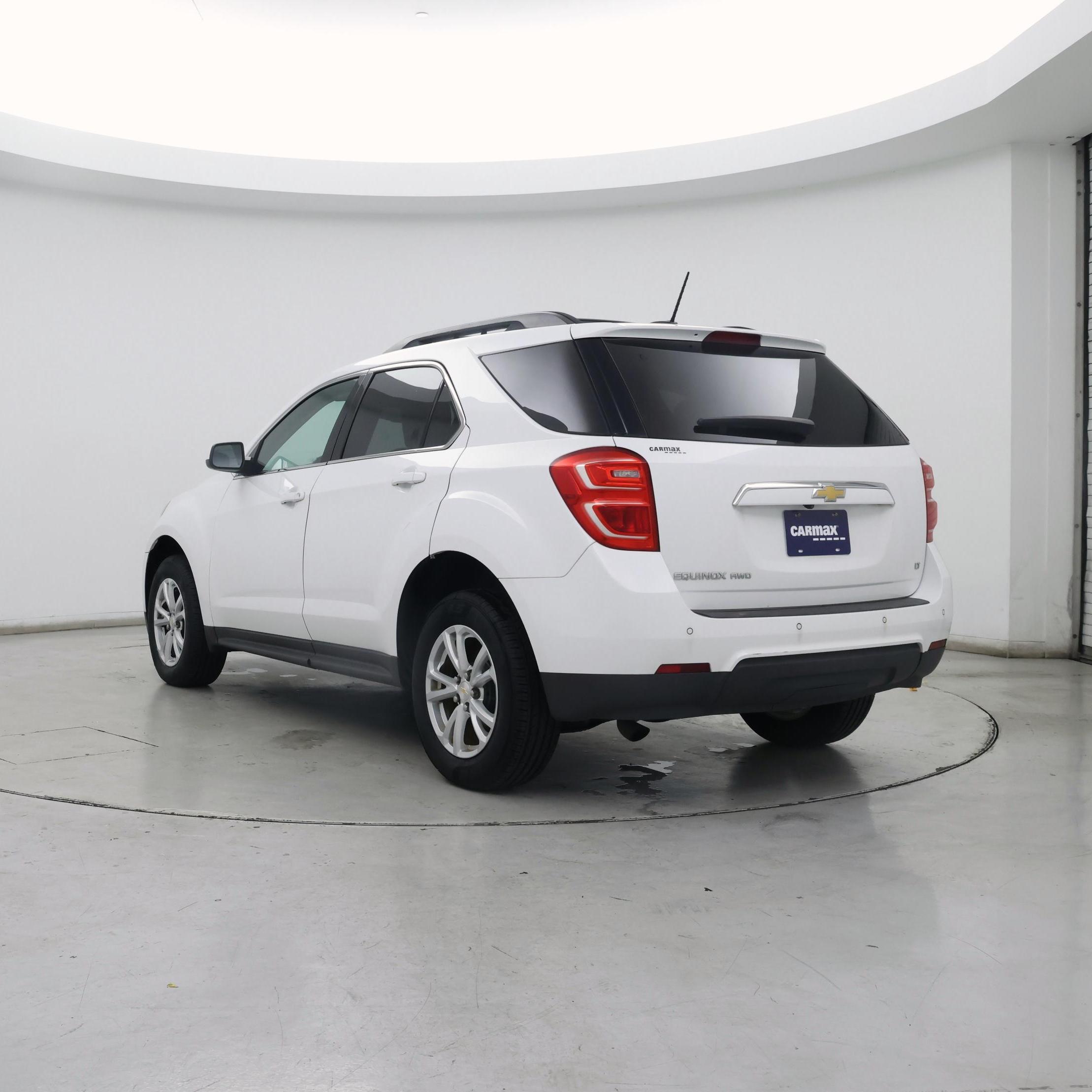 Thumbnail: 2017 Chevrolet Equinox - 2