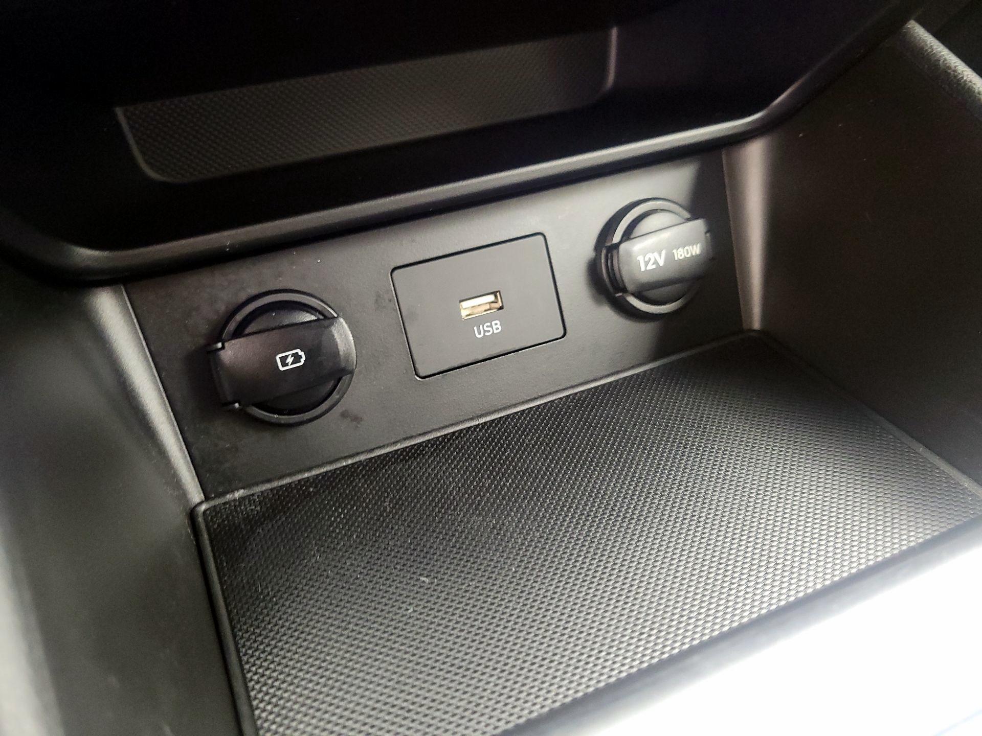 Thumbnail: 2023 Hyundai Kona - 18