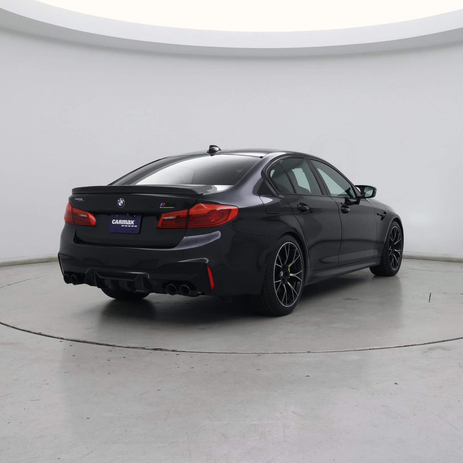 Thumbnail: 2019 BMW M5 - 8