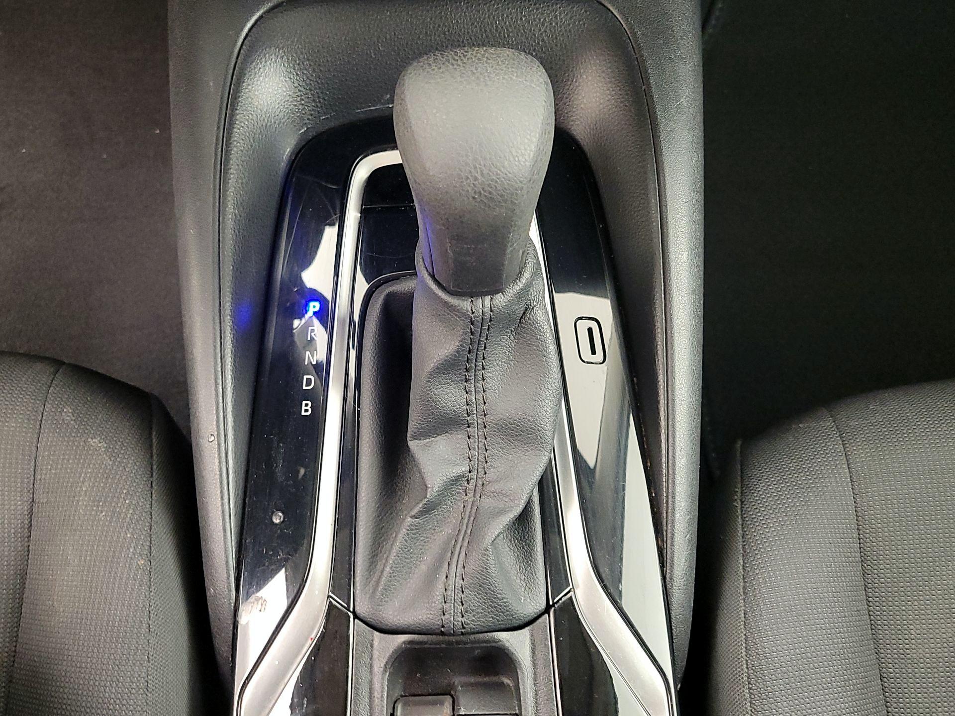 Thumbnail: 2021 Toyota Corolla - 17