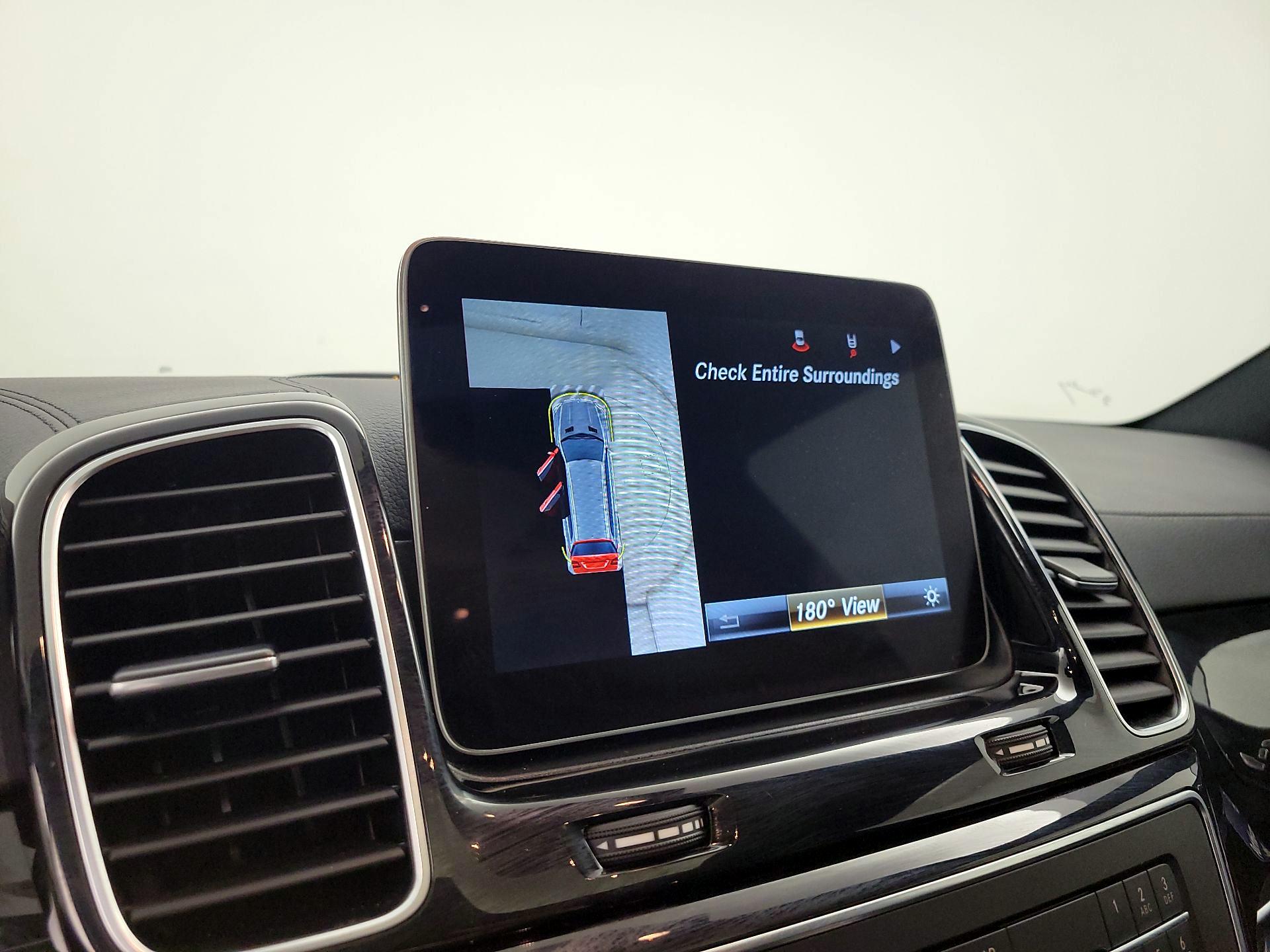 Thumbnail: 2019 Mercedes-Benz GLS - 14