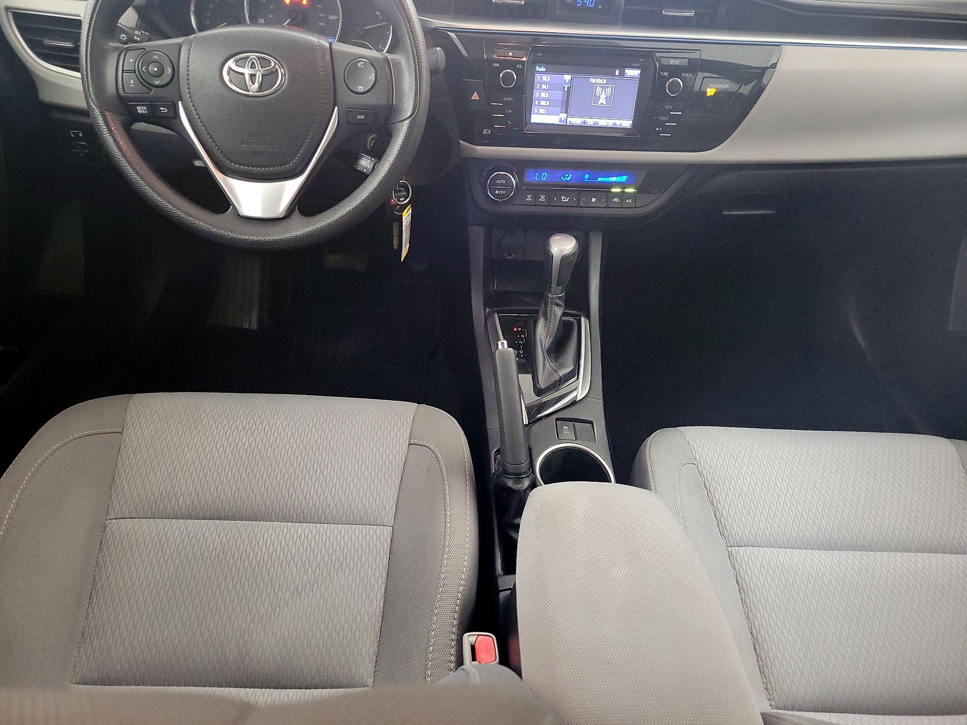 Thumbnail: 2016 Toyota Corolla - 9