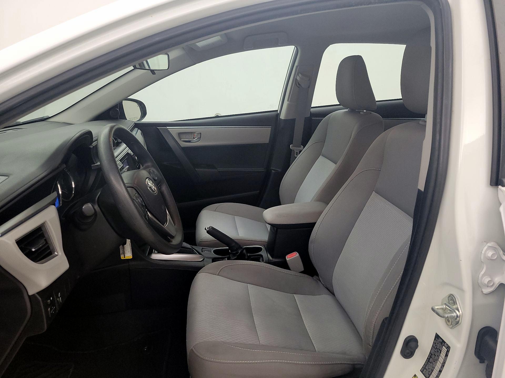 Thumbnail: 2016 Toyota Corolla - 11