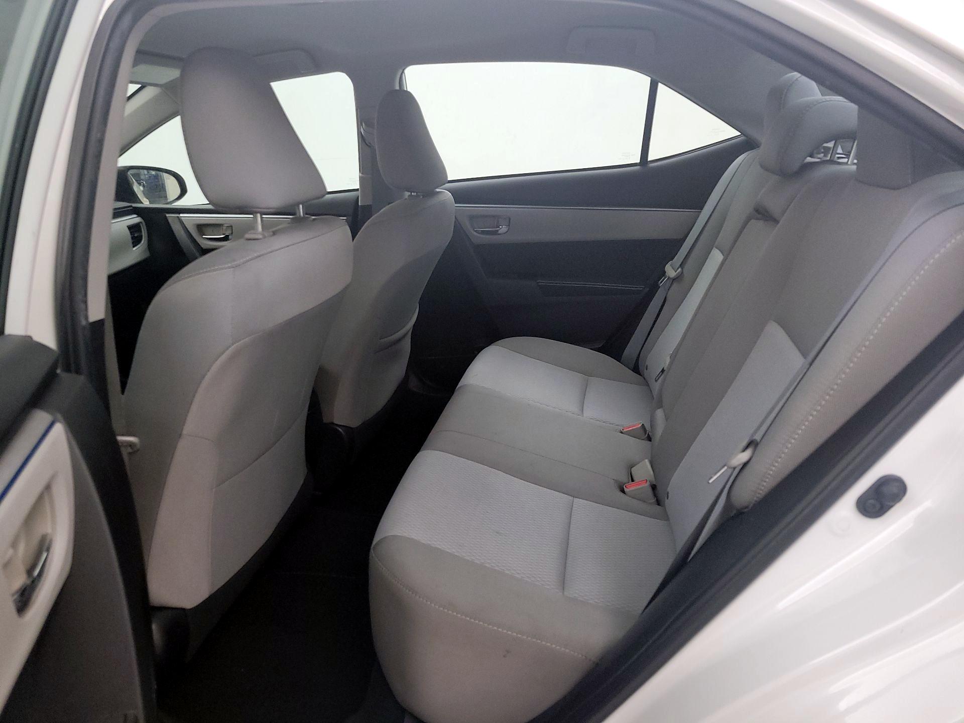 Thumbnail: 2016 Toyota Corolla - 19