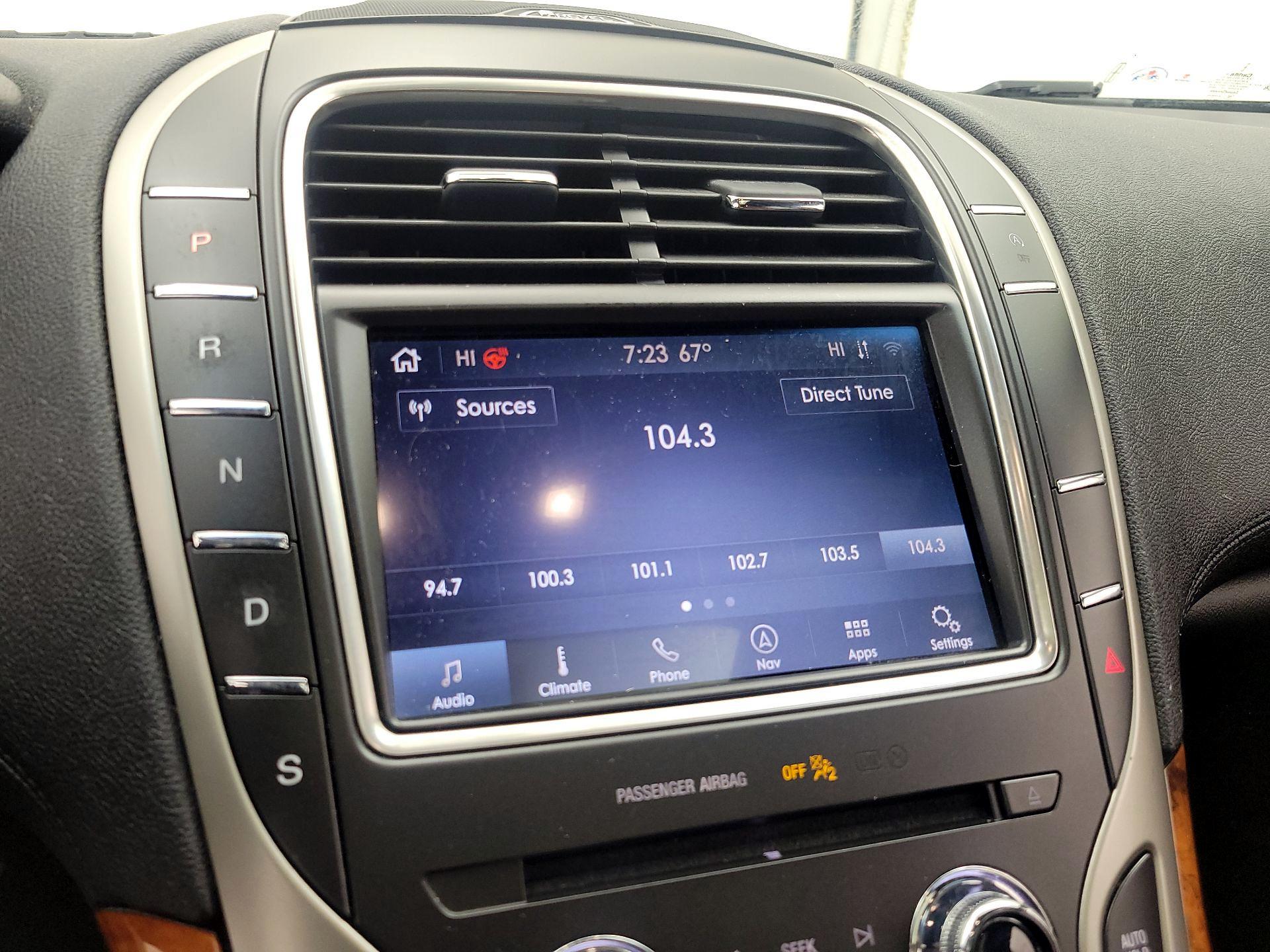 Thumbnail: 2020 Lincoln Nautilus - 17