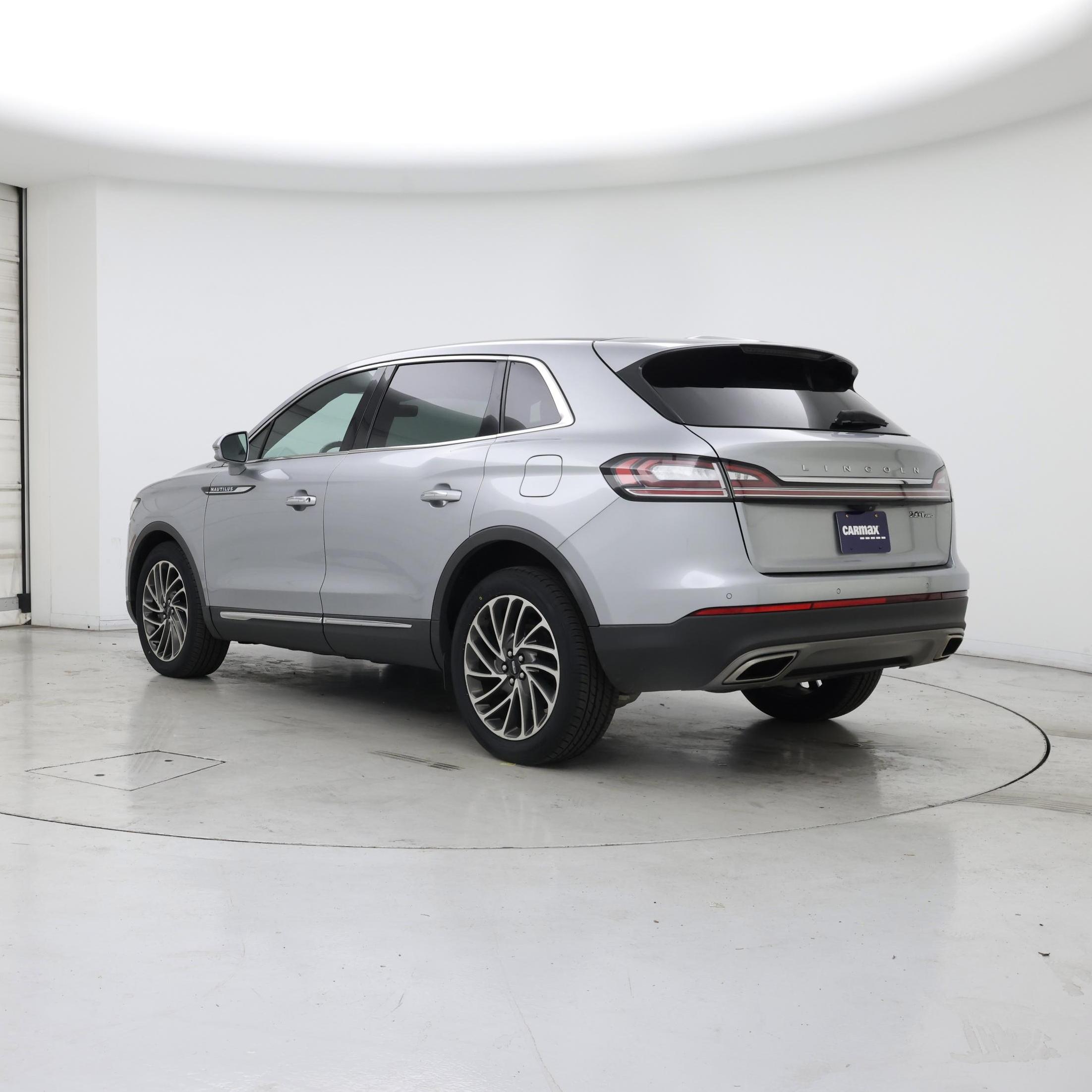 Thumbnail: 2020 Lincoln Nautilus - 2