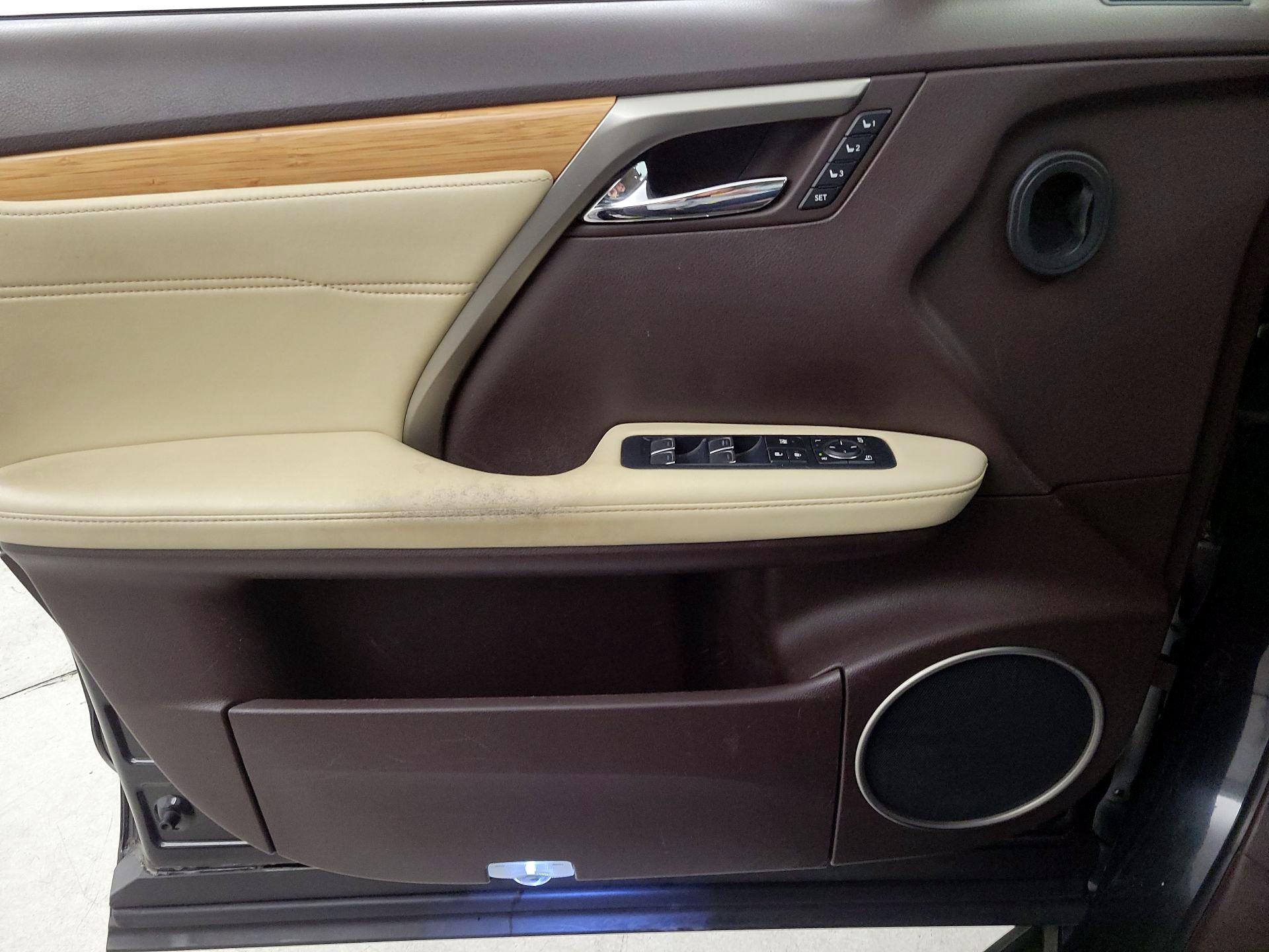 Thumbnail: 2018 Lexus RX - 12