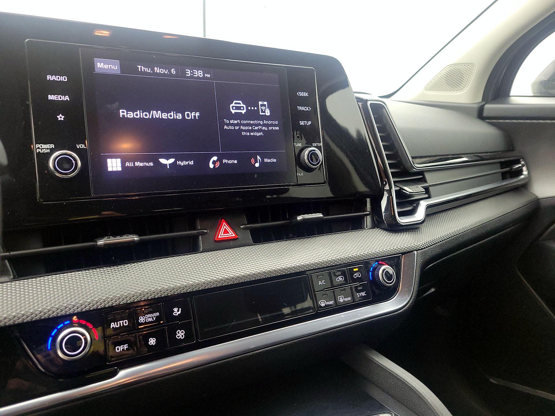 Thumbnail: 2023 Kia Sportage - 16