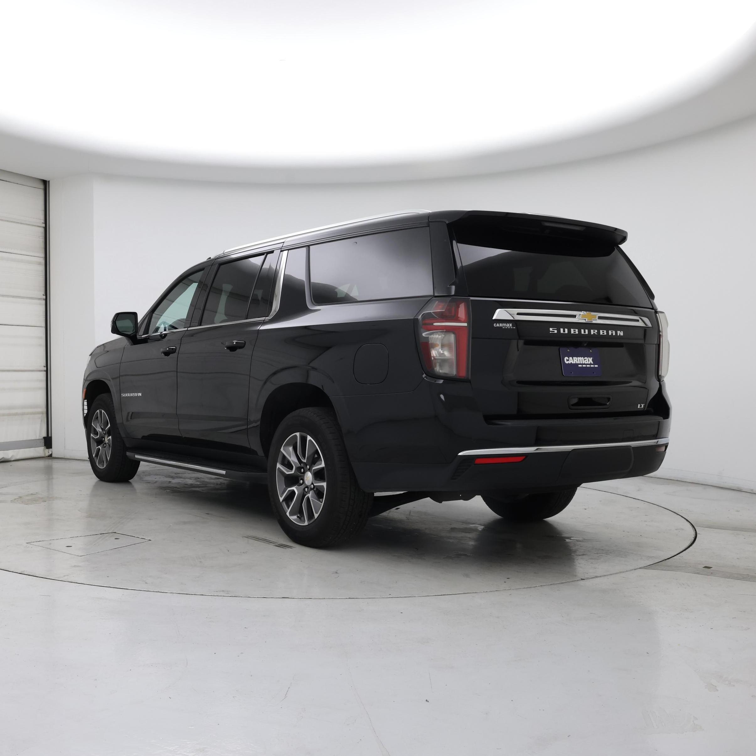 Thumbnail: 2024 Chevrolet Suburban - 2