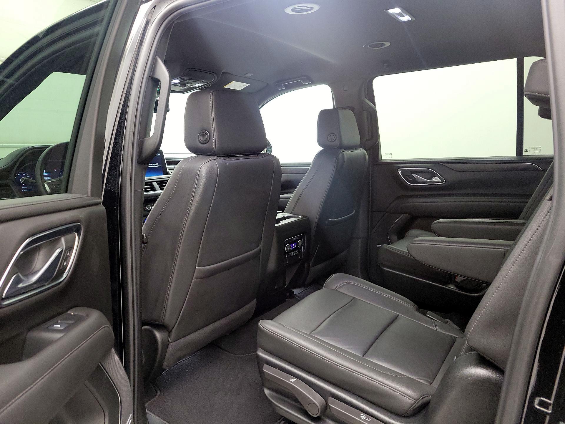 Thumbnail: 2024 Chevrolet Suburban - 19