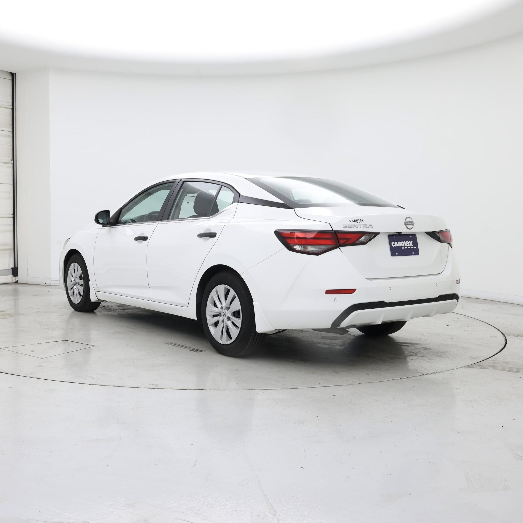 Thumbnail: 2025 Nissan Sentra - 2