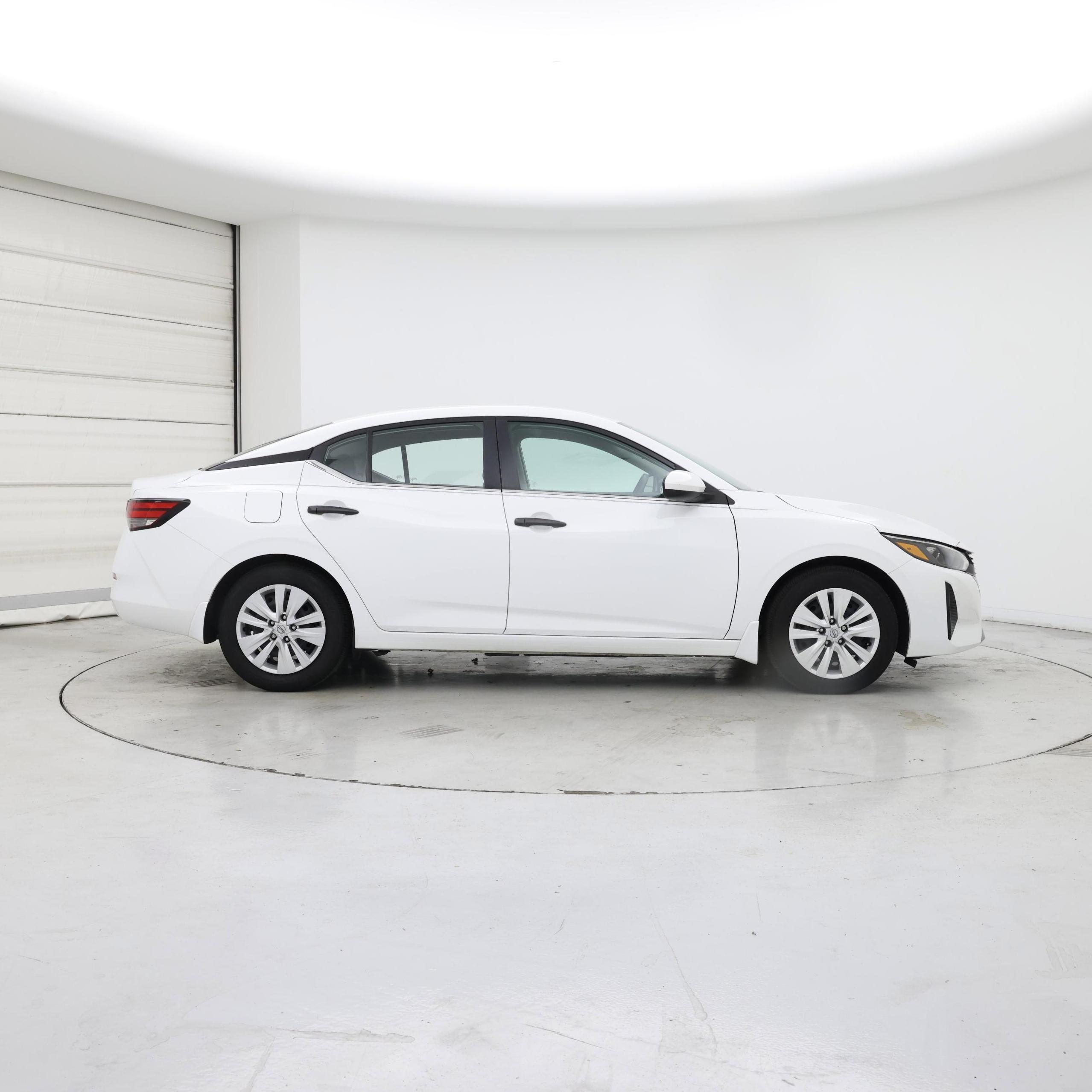 Thumbnail: 2025 Nissan Sentra - 7