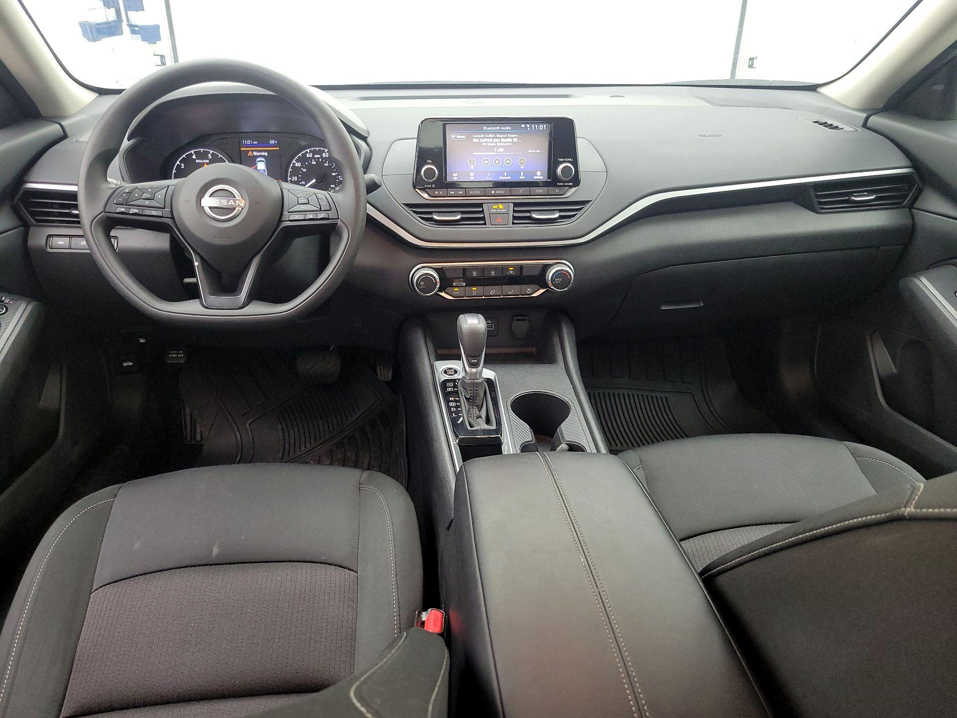 Thumbnail: 2024 Nissan Altima - 9