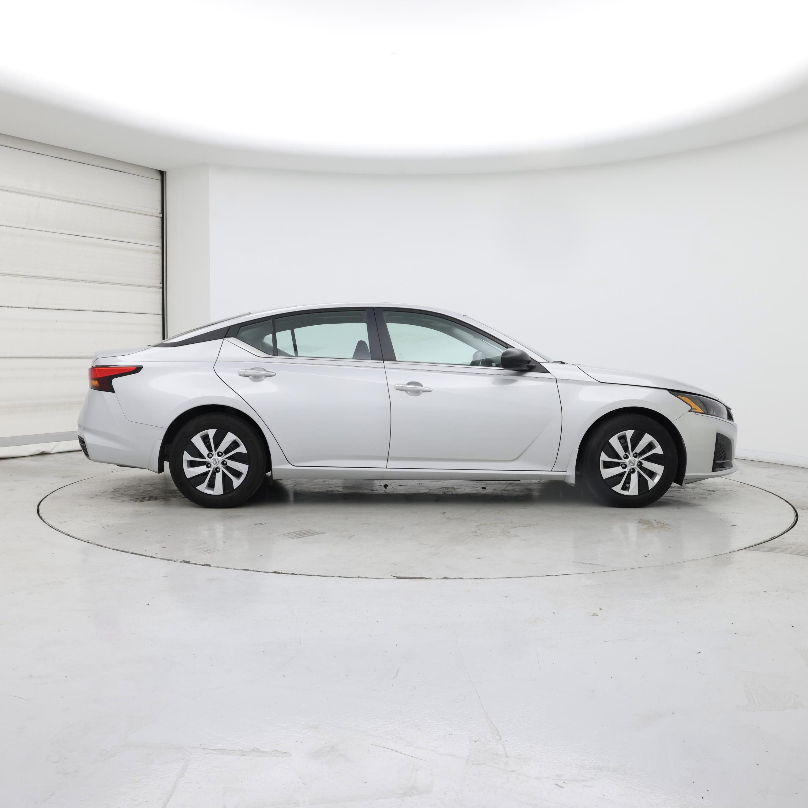 Thumbnail: 2024 Nissan Altima - 7