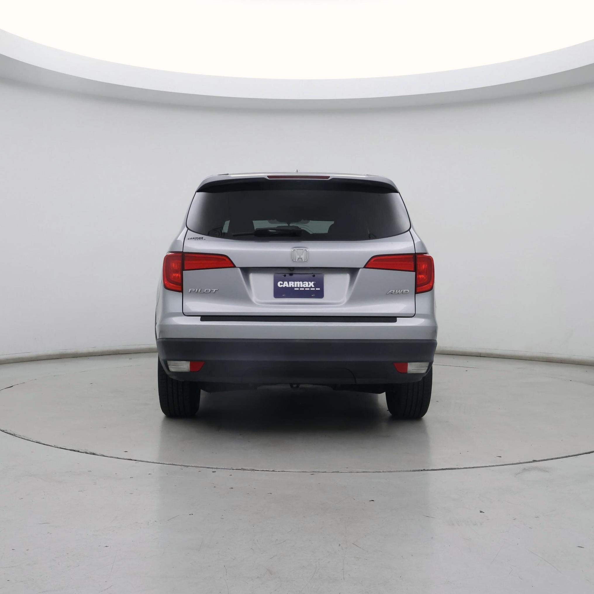 Thumbnail: 2017 Honda Pilot - 6