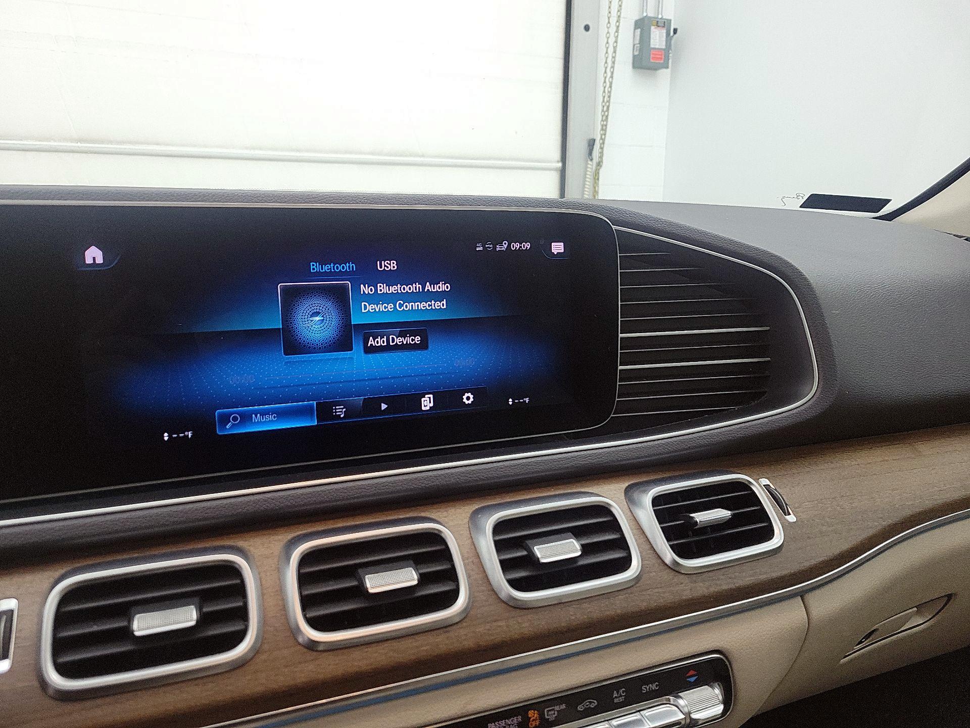 Thumbnail: 2020 Mercedes-Benz GLE - 16