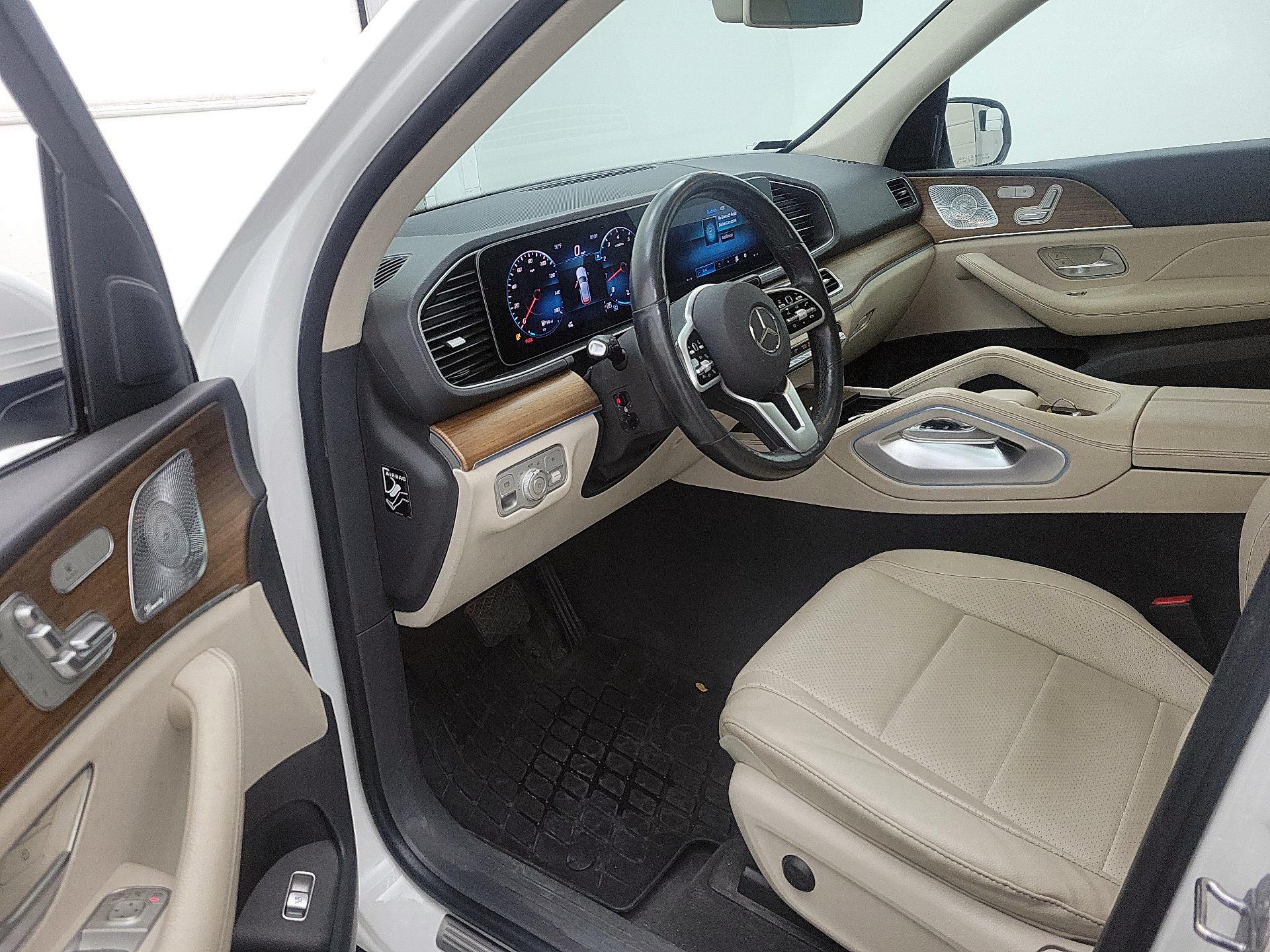 Thumbnail: 2020 Mercedes-Benz GLE - 19