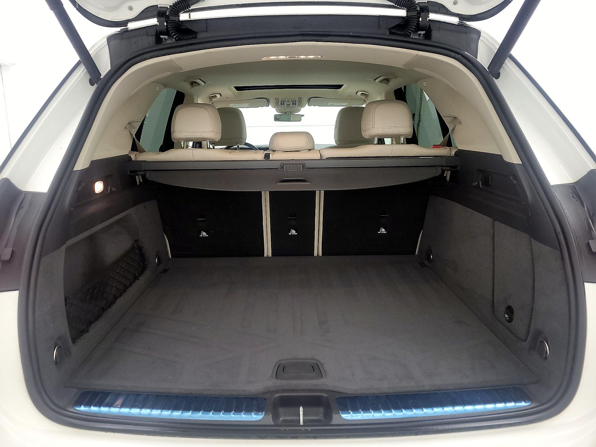 Thumbnail: 2020 Mercedes-Benz GLE - 20