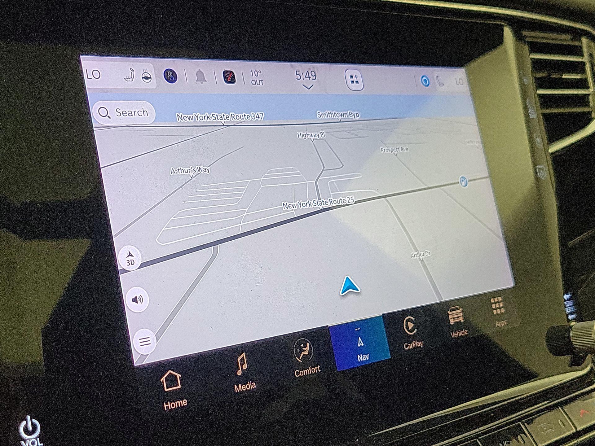 Thumbnail: 2022 Jeep Wagoneer - 14