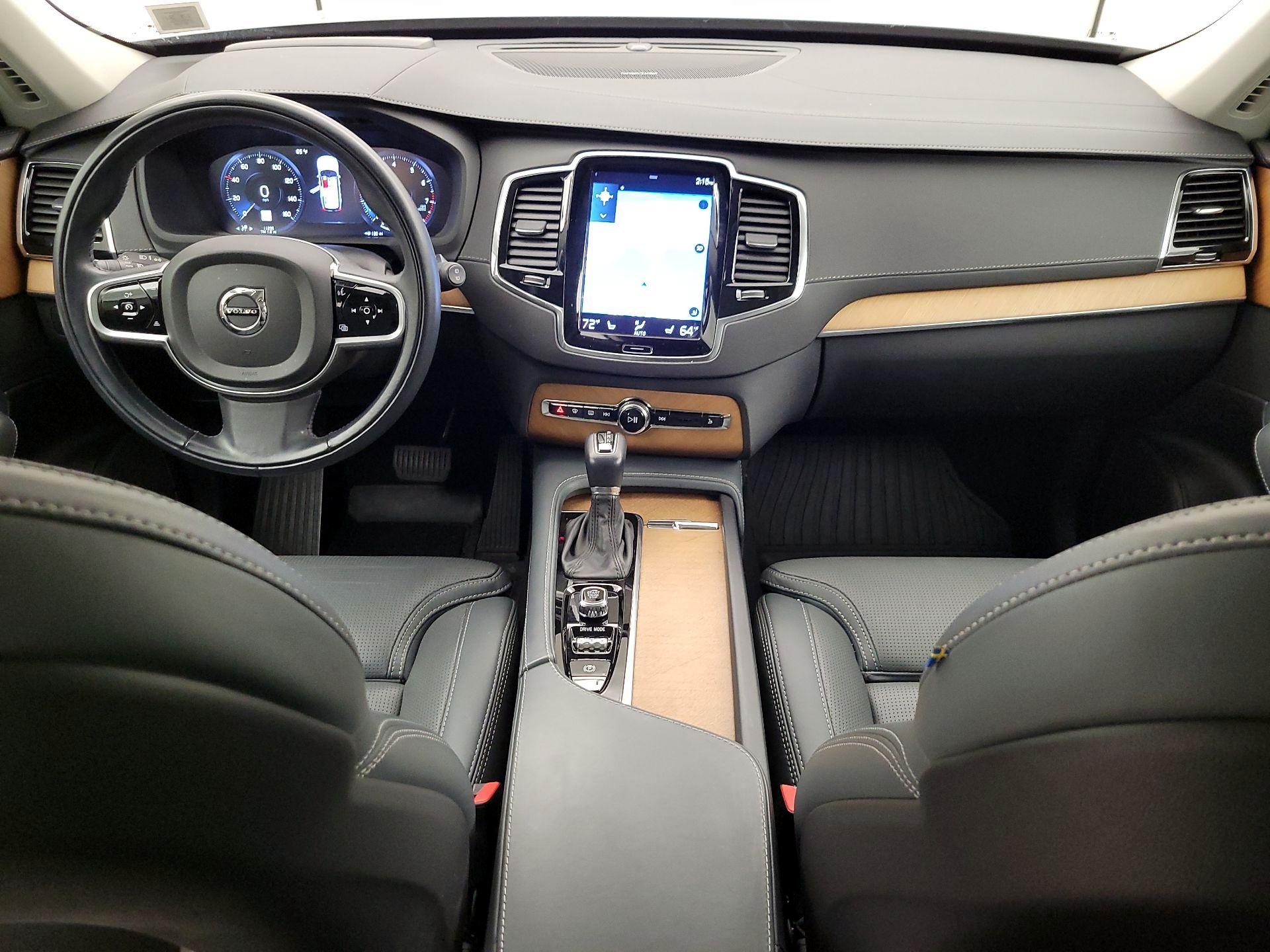 Thumbnail: 2020 Volvo XC90 - 9