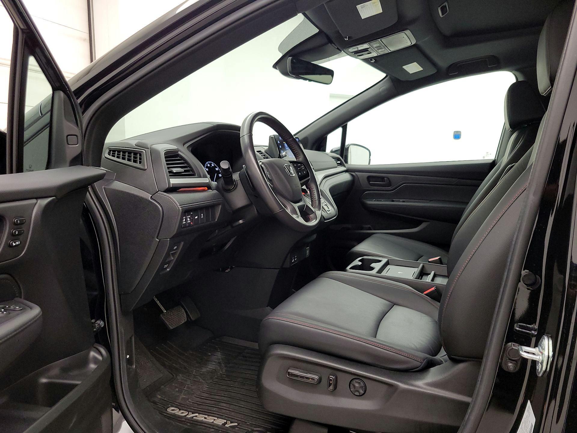 Thumbnail: 2025 Honda Odyssey - 11