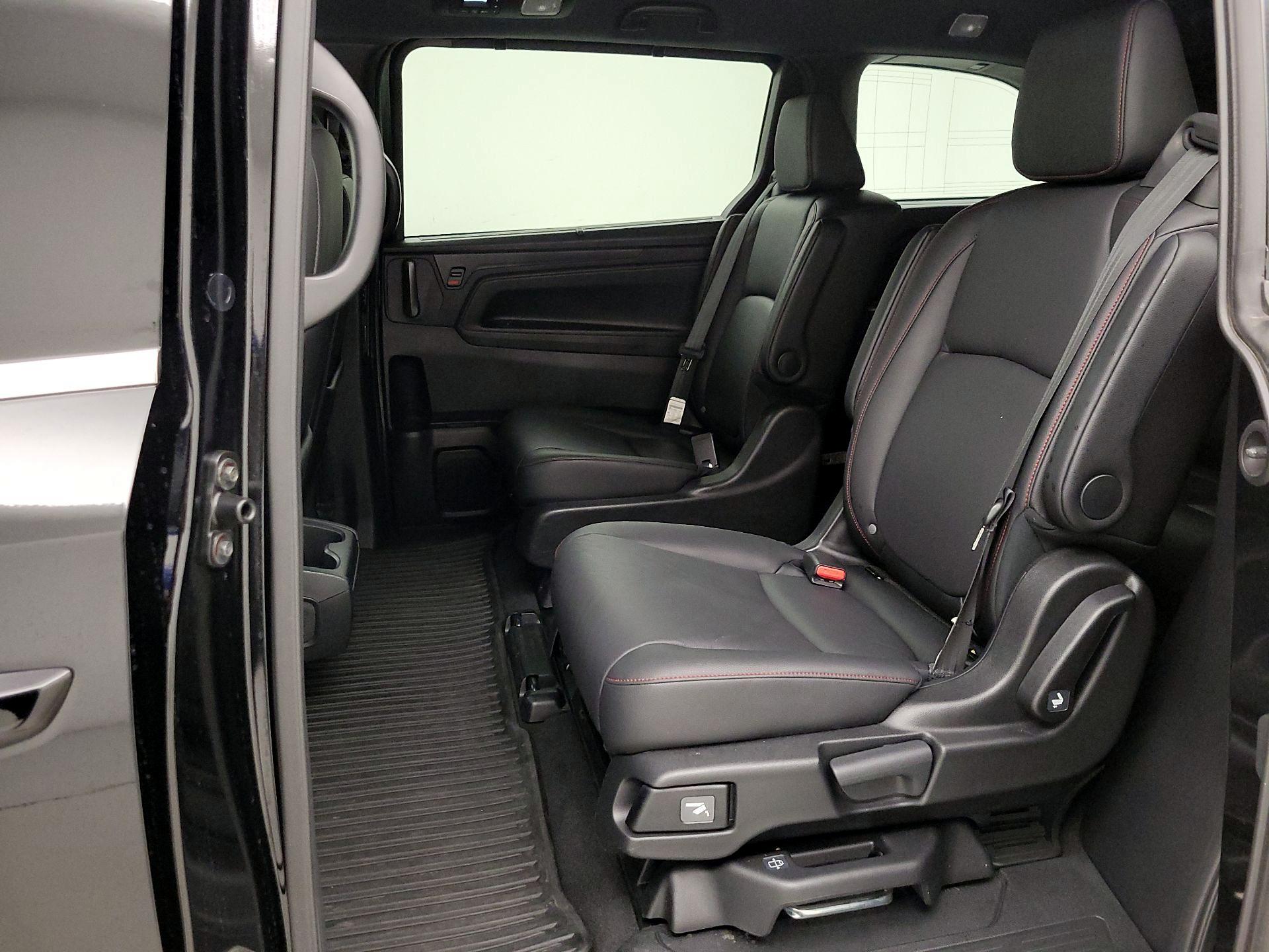 Thumbnail: 2025 Honda Odyssey - 20