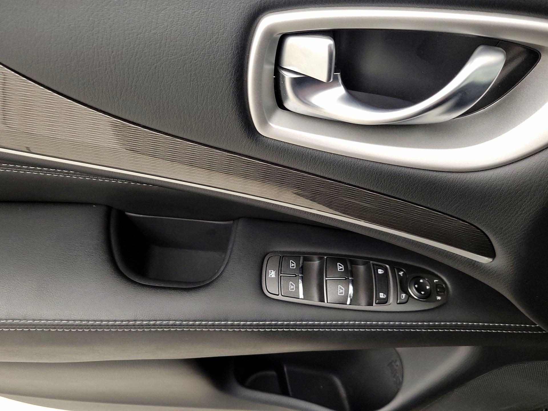 Thumbnail: 2020 INFINITI QX60 - 12