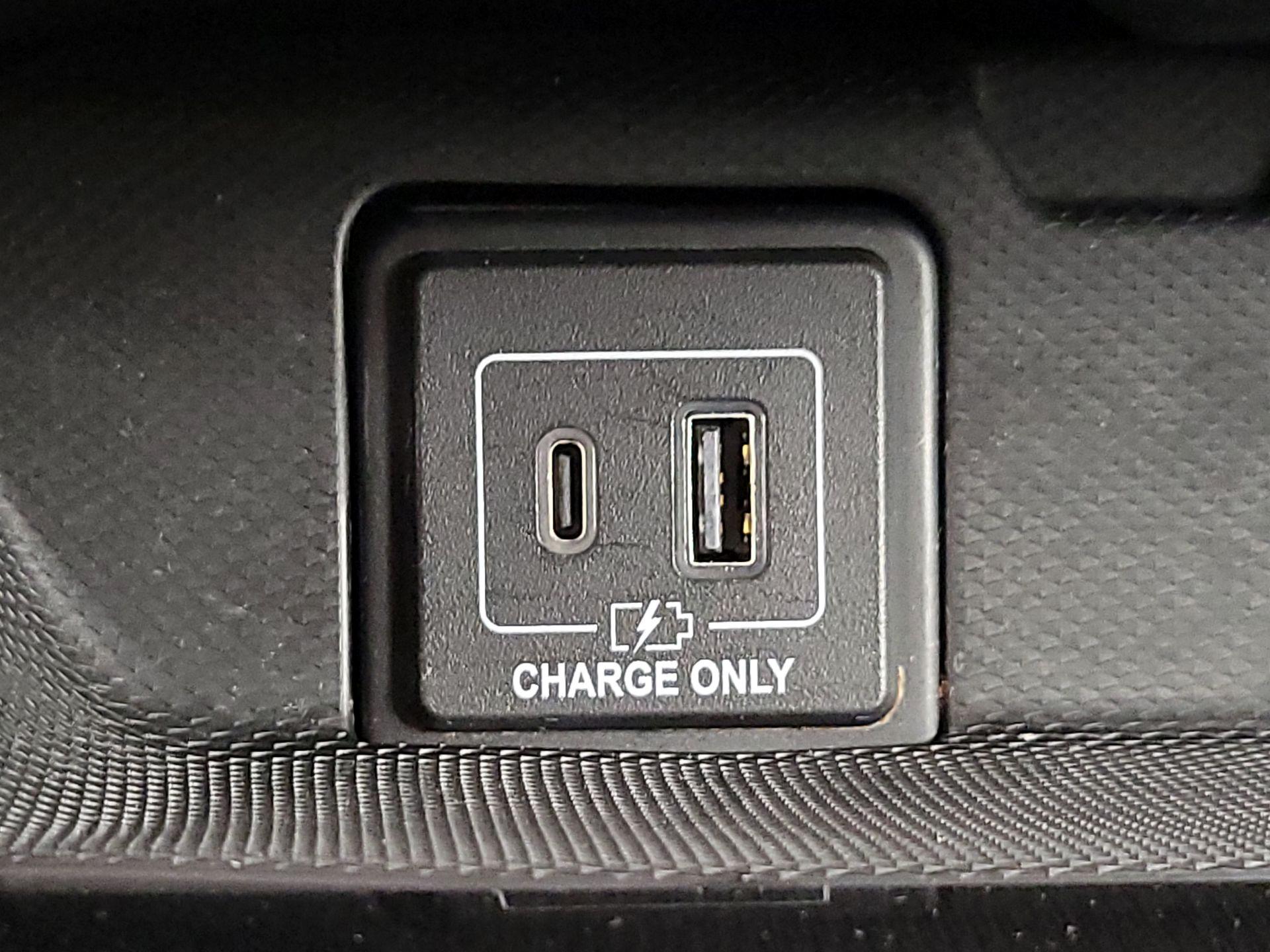 Thumbnail: 2020 INFINITI QX60 - 18